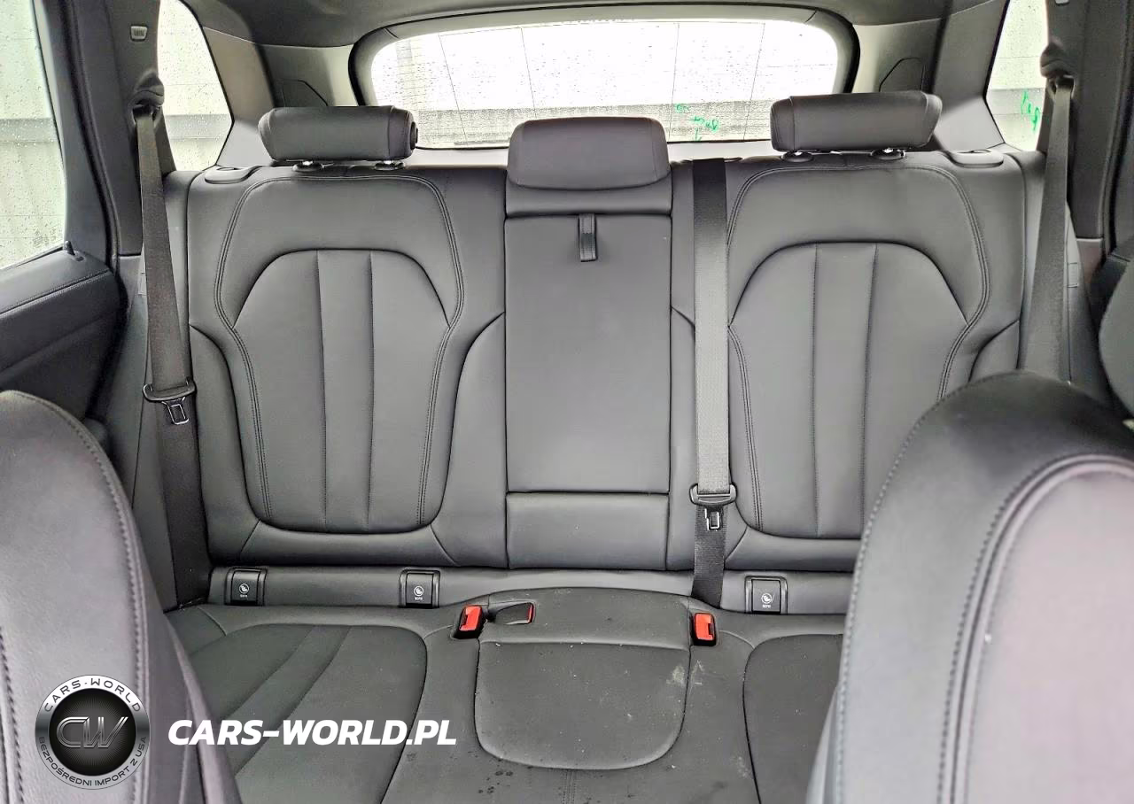 2020 BMW X5 xDrive40I VIN:5UXCR6C04L9C57861 - 10
