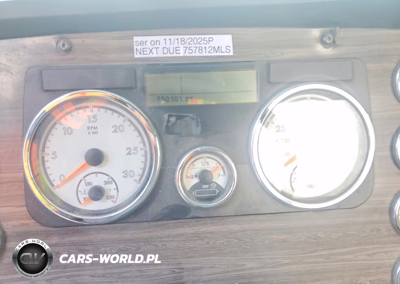 2014 Freightliner Coronado Semi Truck VIN:3AKJGNDV4EDFT2932 - 8
