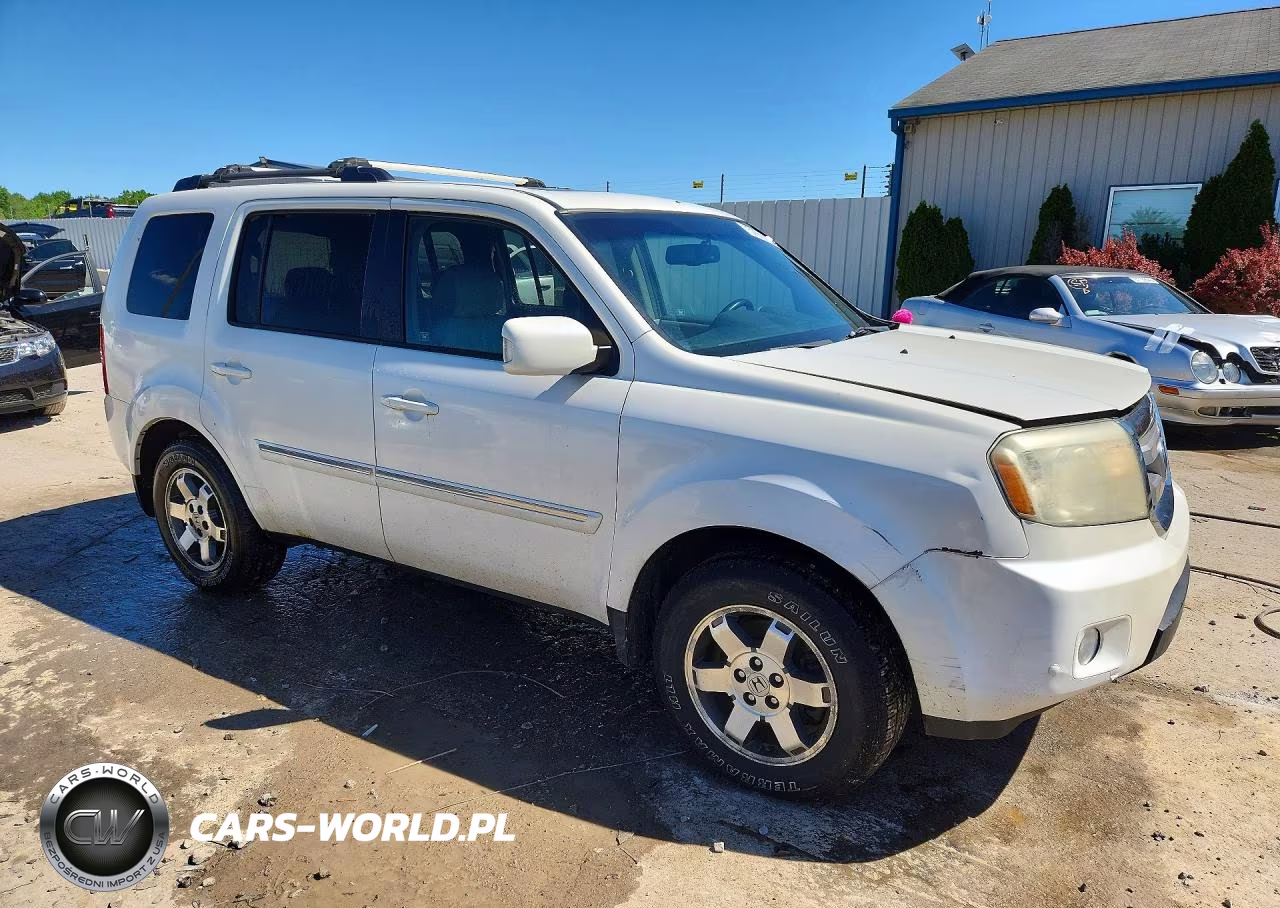 2011 Honda Pilot Touring VIN:5FNYF4H9XBB018344 - 4