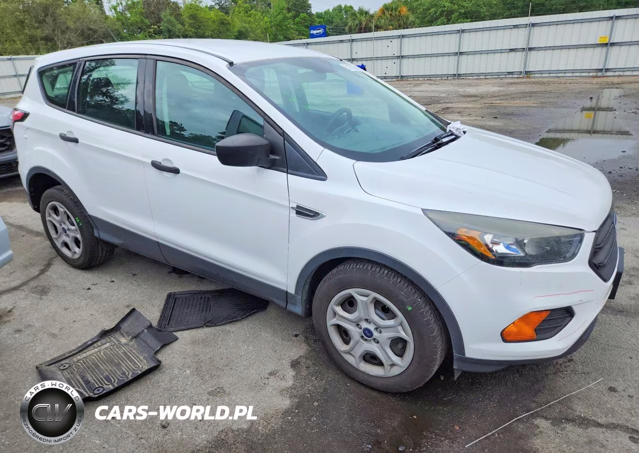 2018 Ford Escape S VIN:1FMCU0F70JUA38954 - 4