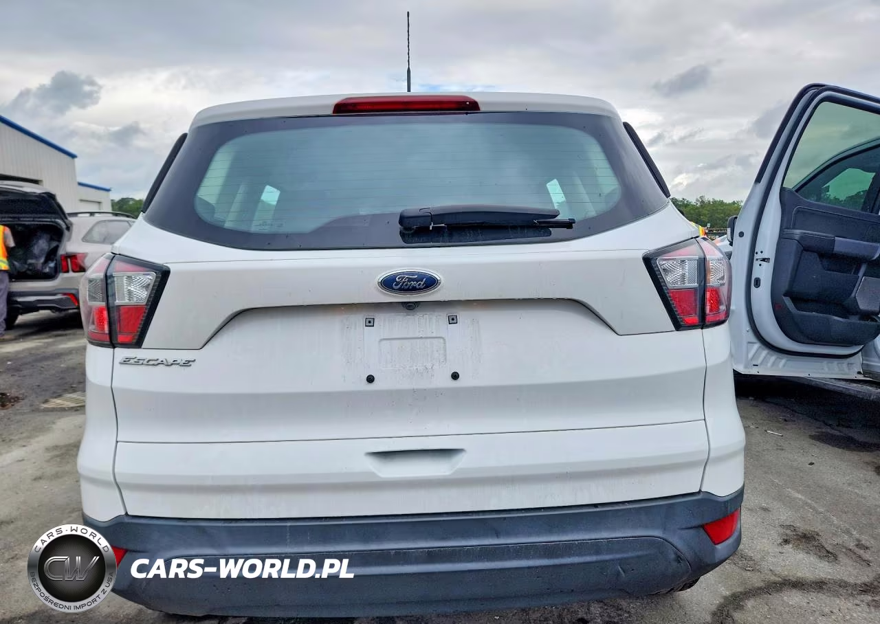 2018 Ford Escape S VIN:1FMCU0F70JUA38954 - 6