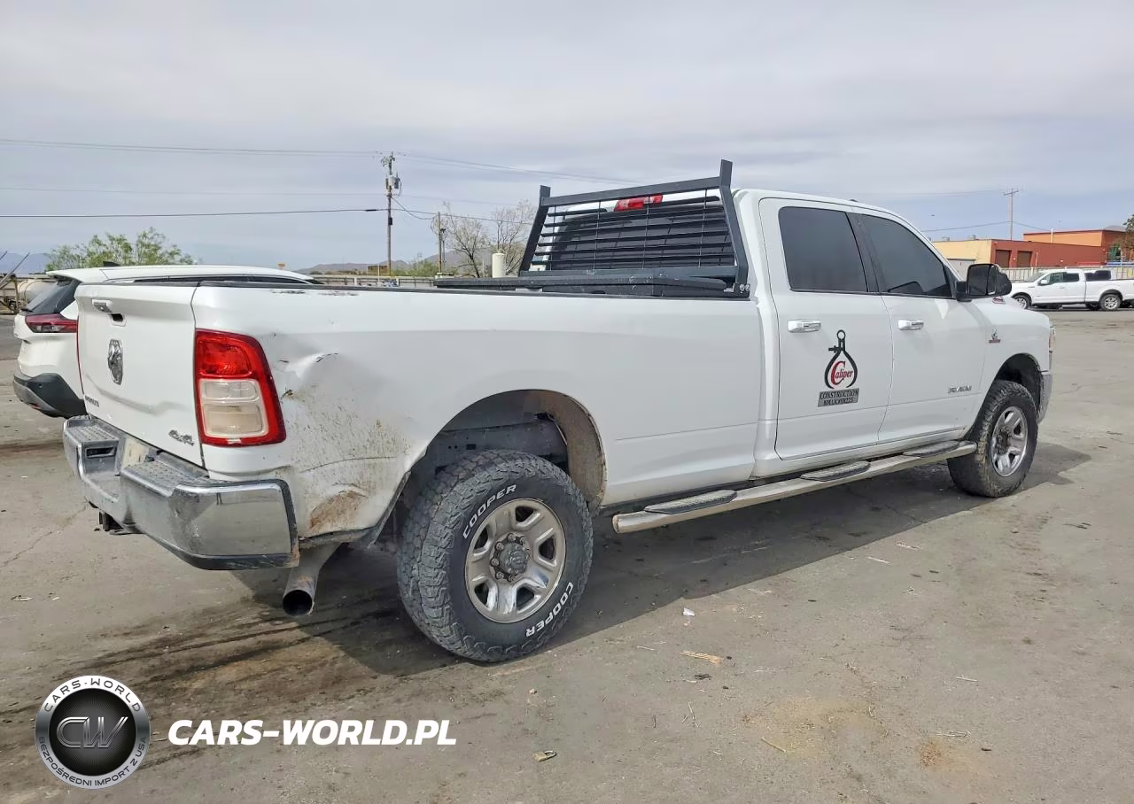 2019 Ram 2500 Big Horn VIN:3C6UR5JL5KG584009 - 3