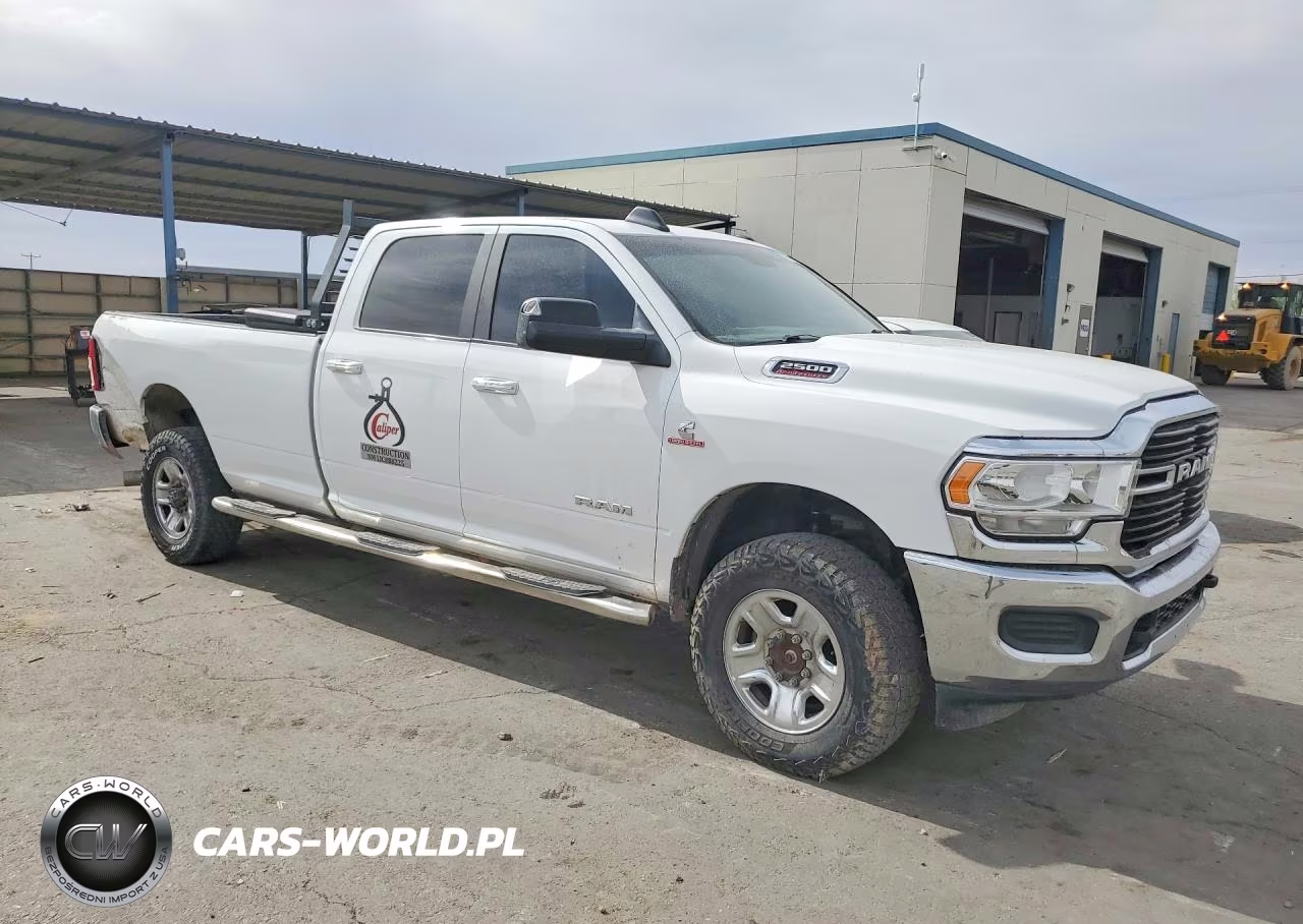 2019 Ram 2500 Big Horn VIN:3C6UR5JL5KG584009 - 4