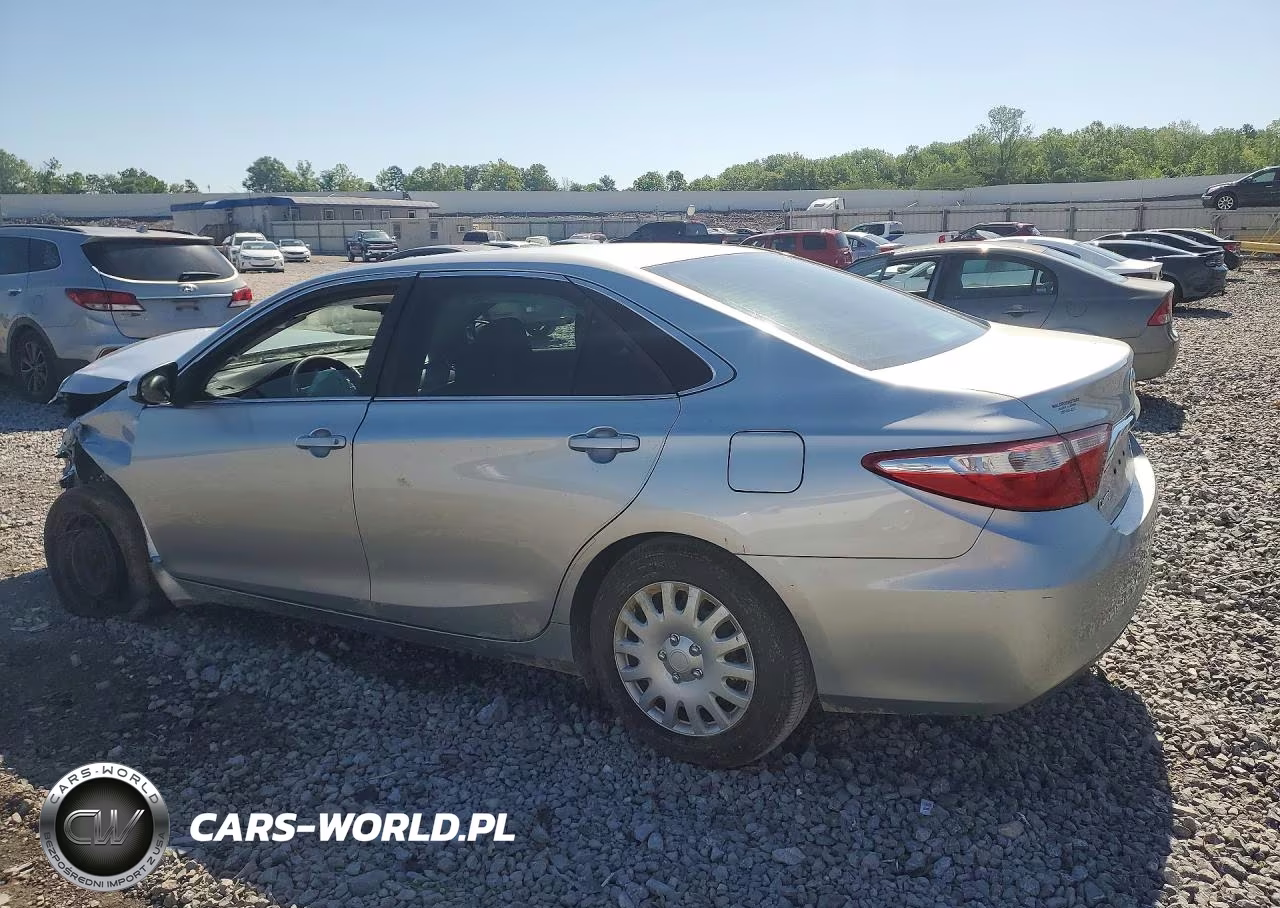 2016 Toyota Camry Le VIN:4T1BF1FK4GU170883 - 2