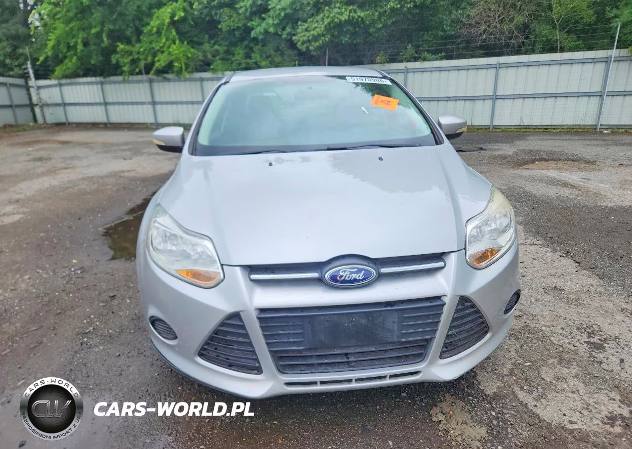 2014 Ford Focus Se VIN:1FADP3F21EL181404 - 5