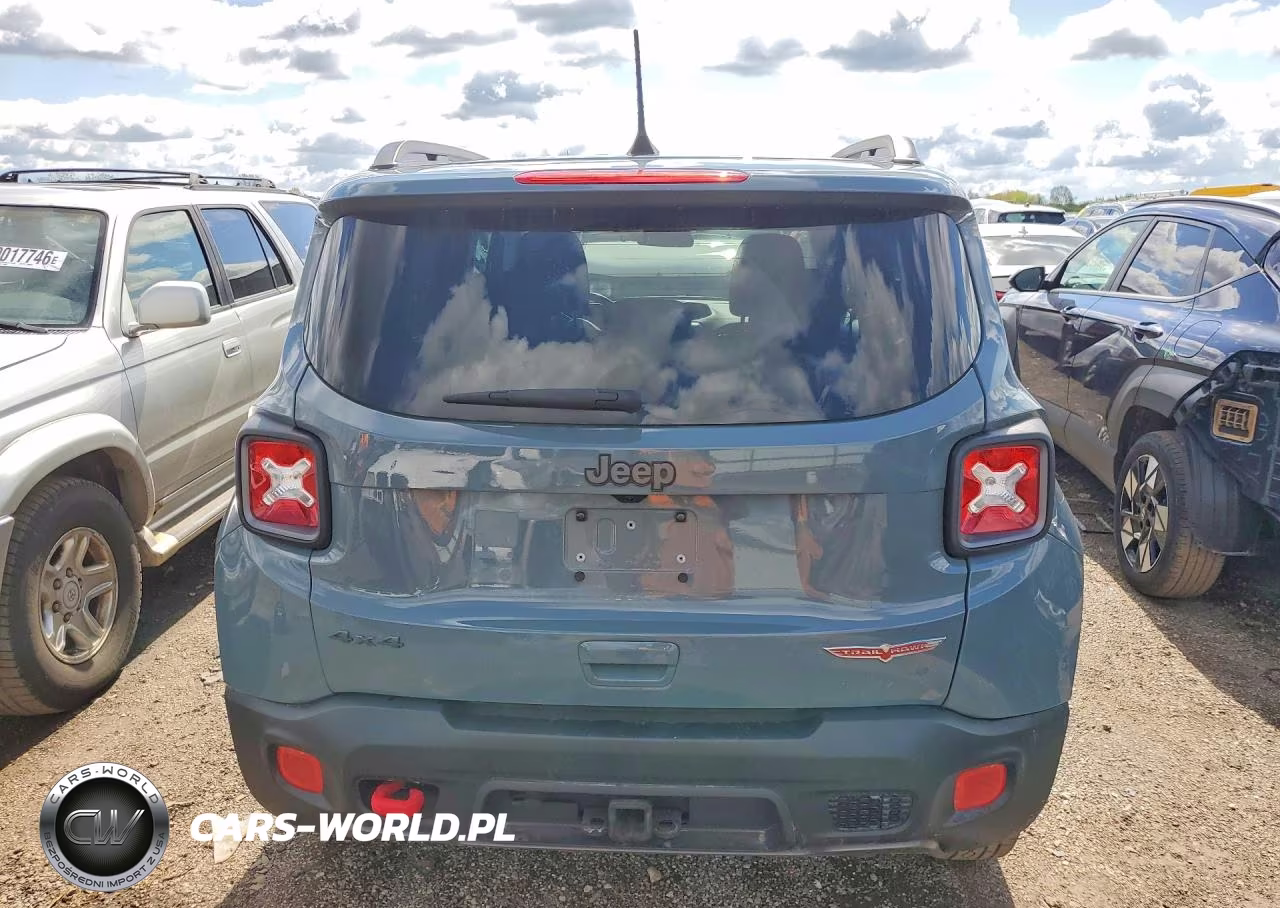 2018 Jeep Renegade Trailhawk VIN:ZACCJBCBXJPH61567 - 6