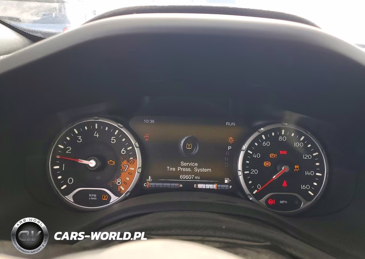 2018 Jeep Renegade Trailhawk VIN:ZACCJBCBXJPH61567 - 9