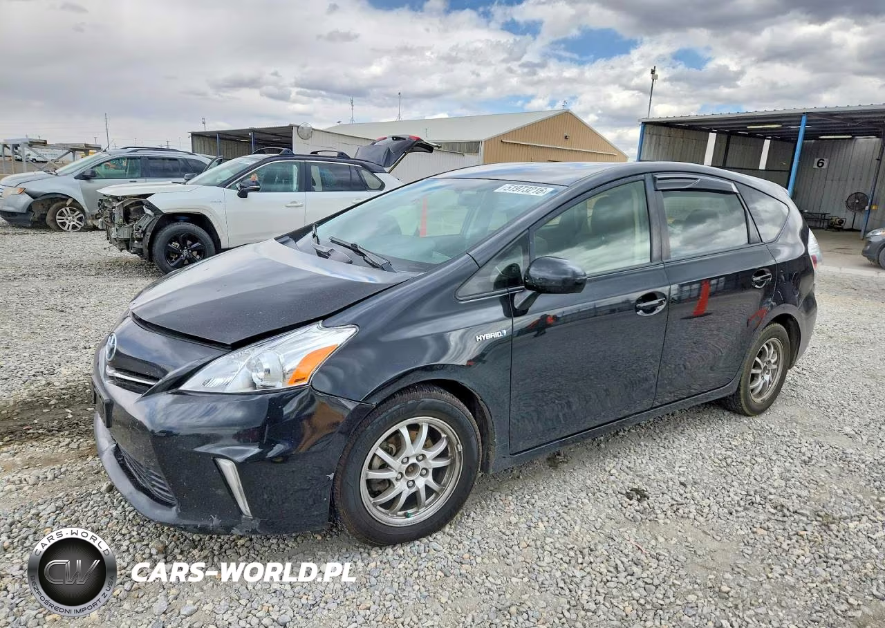 2013 Toyota Prius V Two