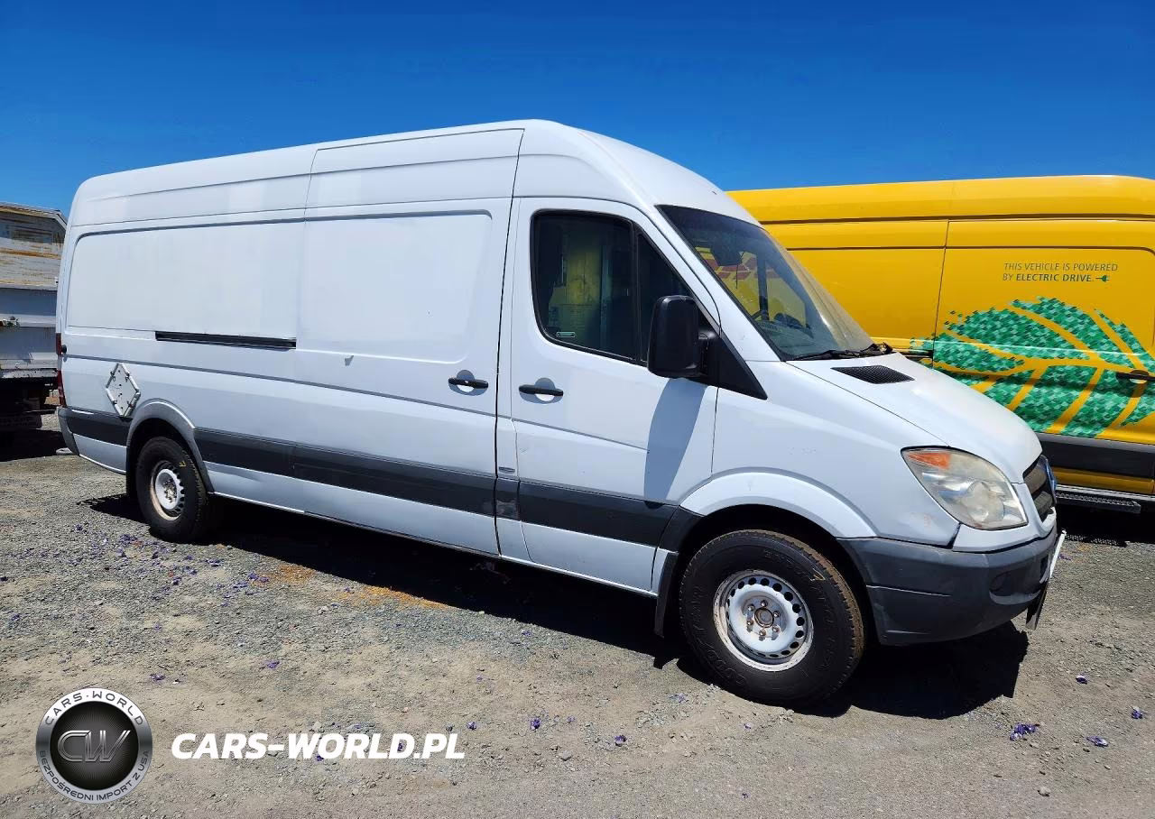 2012 Mercedes-Benz Sprinter 2500 VIN:WD3PE8CB3C5711804 - 4