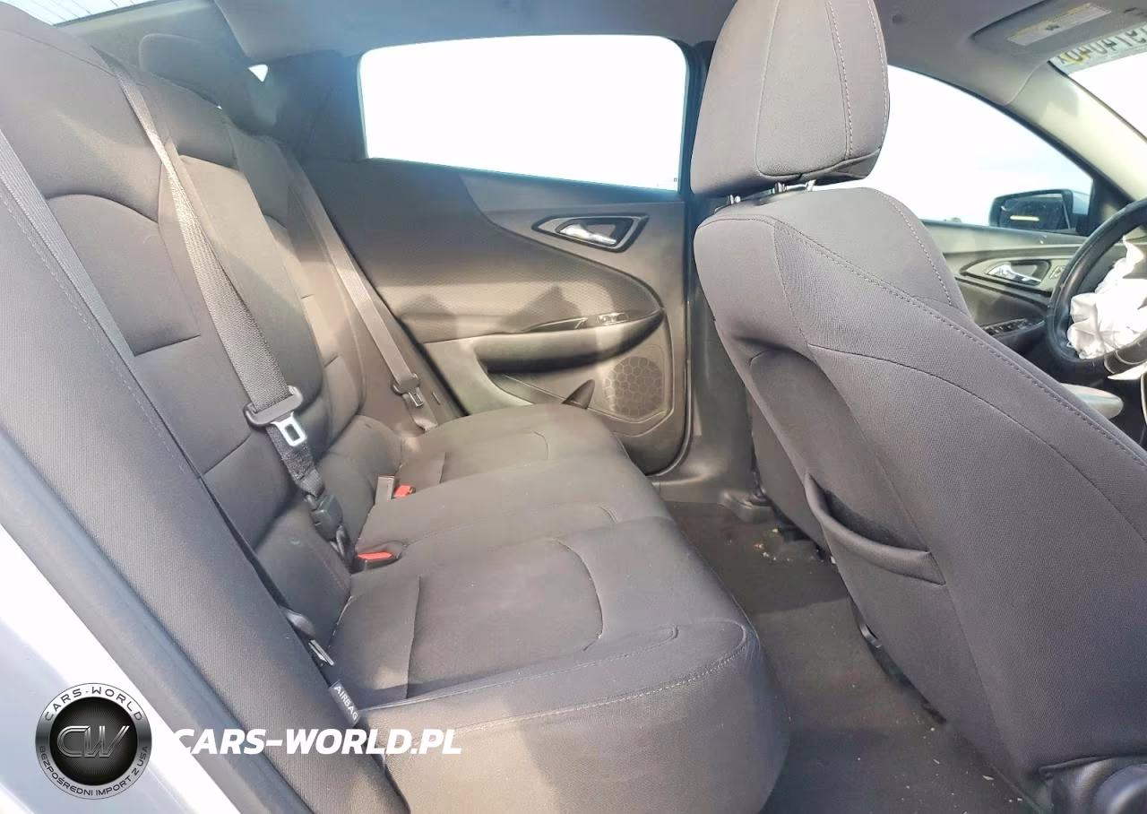 2018 Chevrolet Malibu Lt VIN:1G1ZD5STXJF140368 - 10