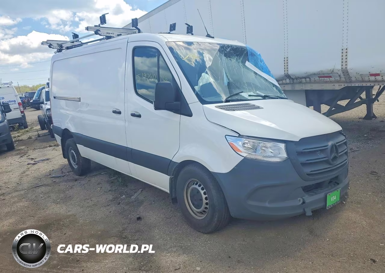 2022 Mercedes-Benz Sprinter 2500 VIN:W1Y4EBHY9NT107090 - 4