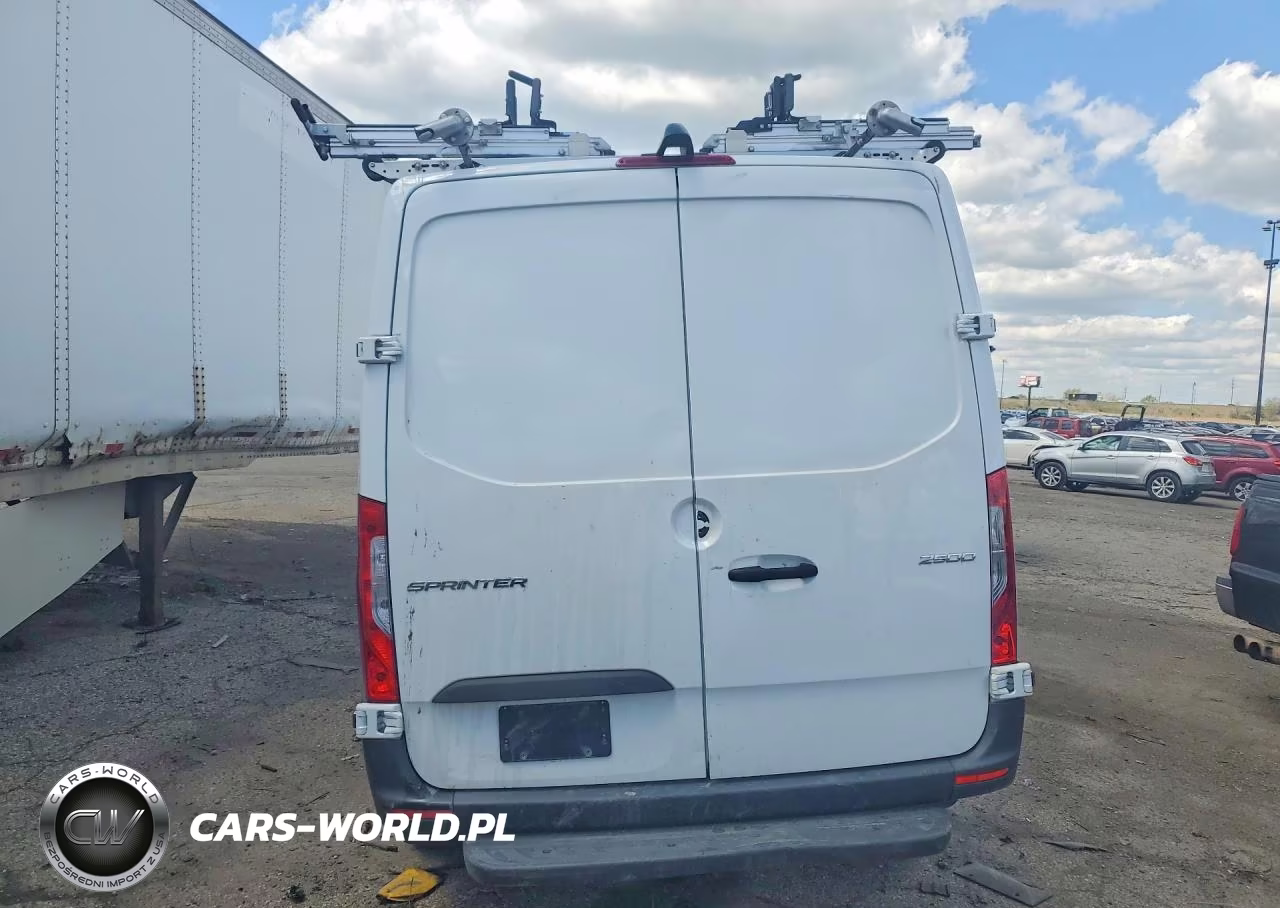 2022 Mercedes-Benz Sprinter 2500 VIN:W1Y4EBHY9NT107090 - 6