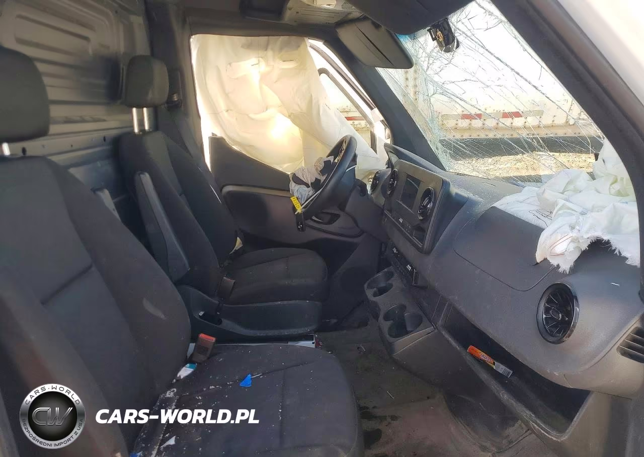 2022 Mercedes-Benz Sprinter 2500 VIN:W1Y4EBHY9NT107090 - 7