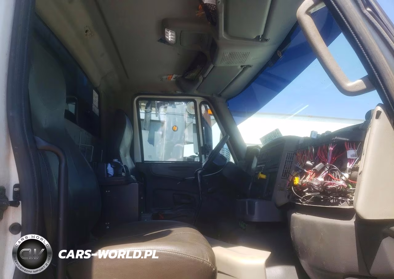 2016 International 7600 Crane Truck VIN:1HTGSSNT6GH741081 - 6