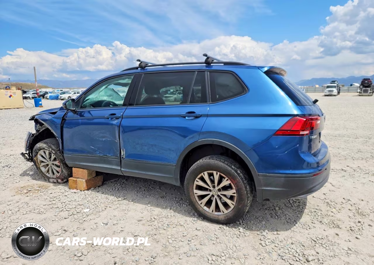 2018 Volkswagen Tiguan S VIN:3VV1B7AX9JM021447 - 2