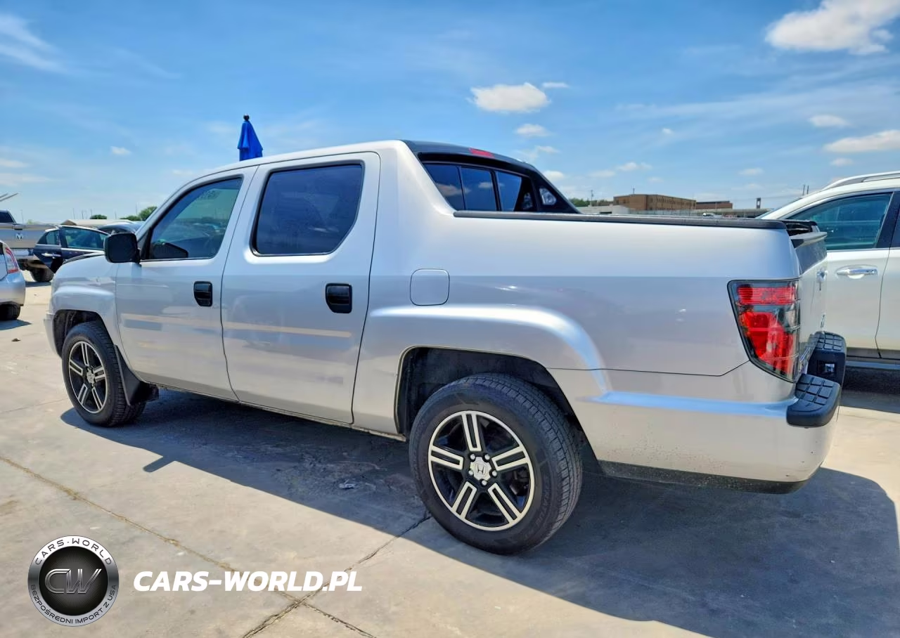 2014 Honda Ridgeline Sport VIN:5FPYK1F72EB011993 - 2