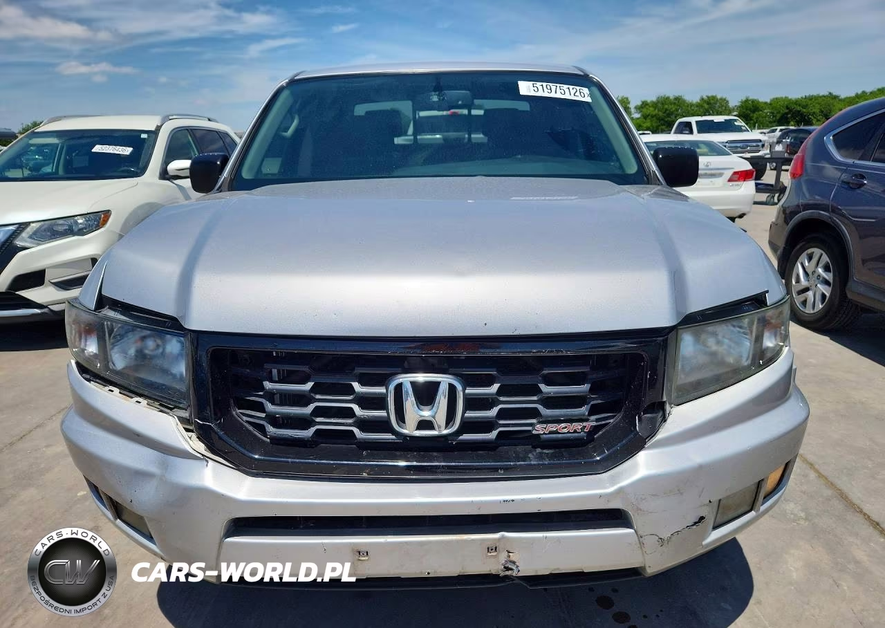 2014 Honda Ridgeline Sport VIN:5FPYK1F72EB011993 - 5