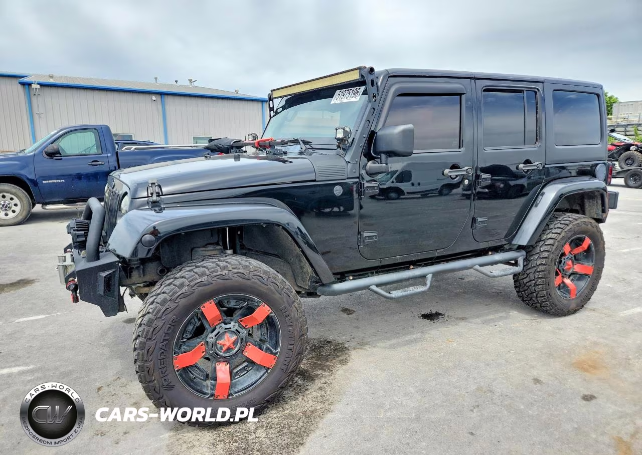 2013 Jeep Wrangler Unlimited Sahara