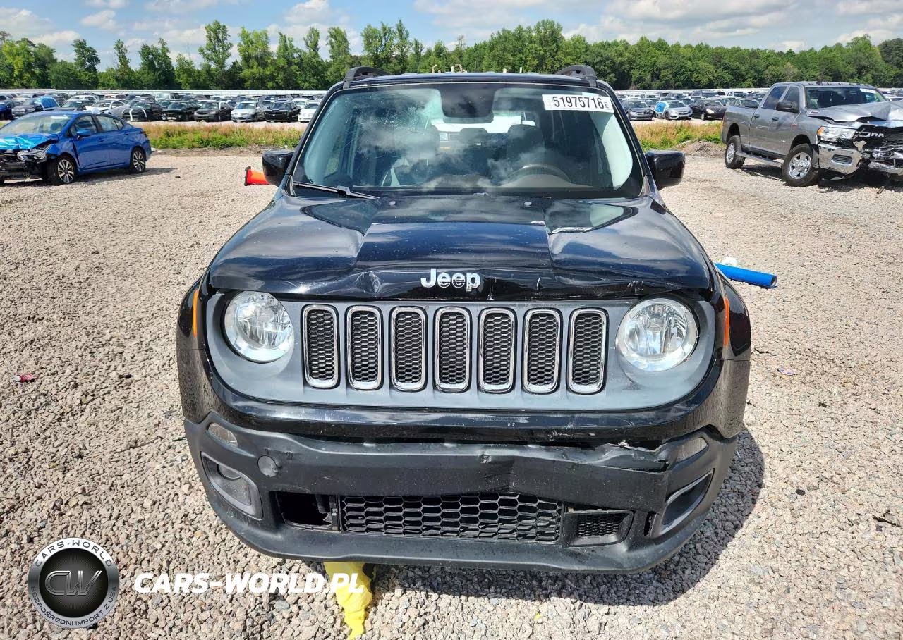 2015 Jeep Renegade Latitude VIN:ZACCJABT2FPB51562 - 5