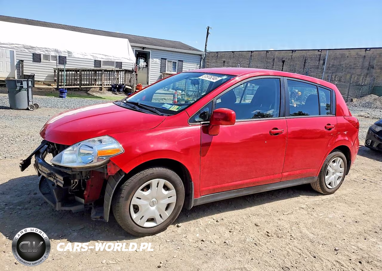 2011 Nissan Versa 1.8 S