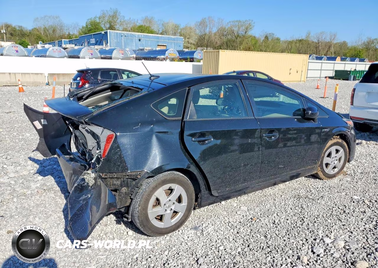 2011 Toyota Prius Two VIN:JTDKN3DU1B0262735 - 3