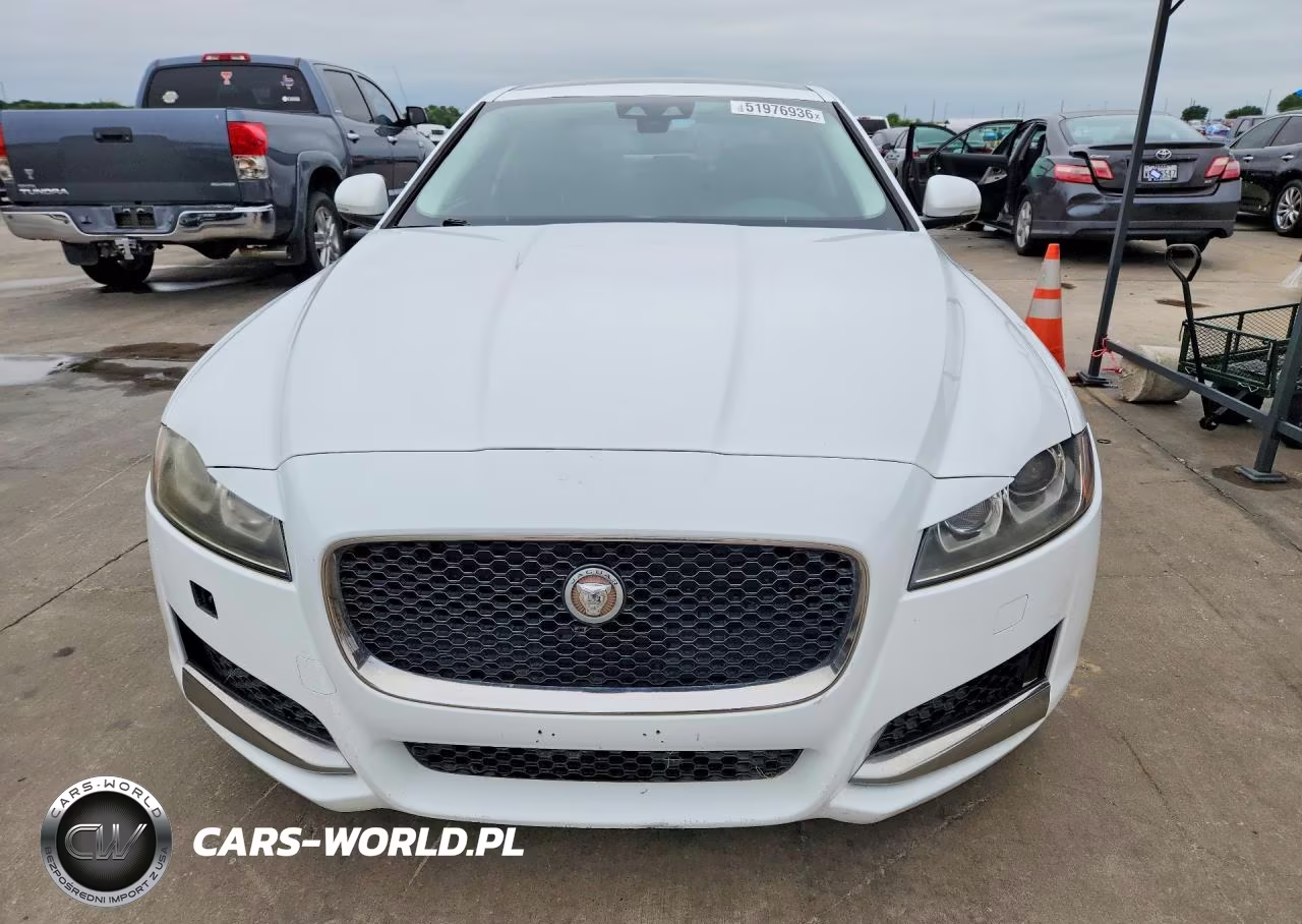 2018 JAGUAR XF VIN:SAJBR4FX5JCY70175 - 5
