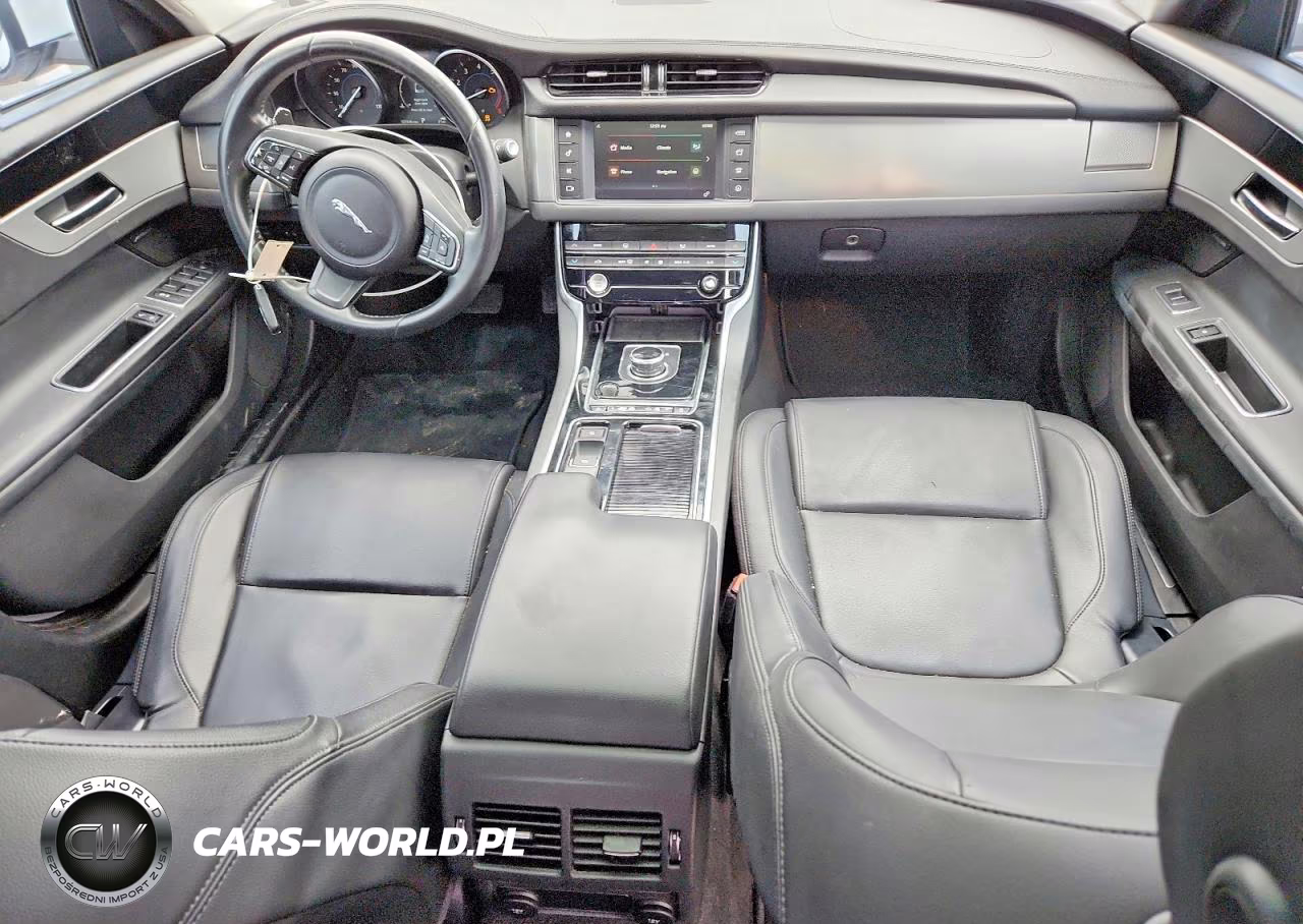 2018 JAGUAR XF VIN:SAJBR4FX5JCY70175 - 8