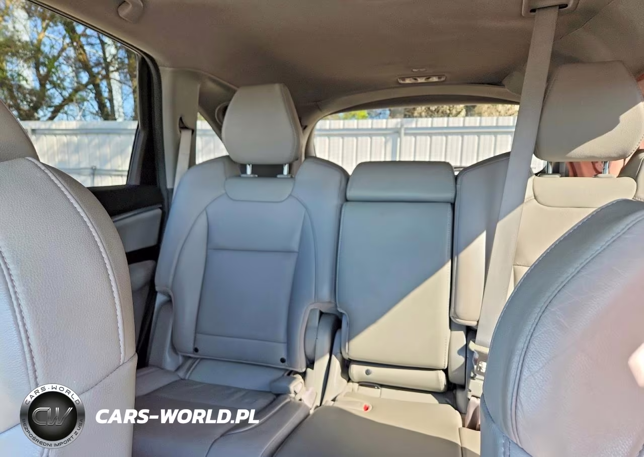 2017 Acura Mdx Technology VIN:5J8YD4H59HL000329 - 10