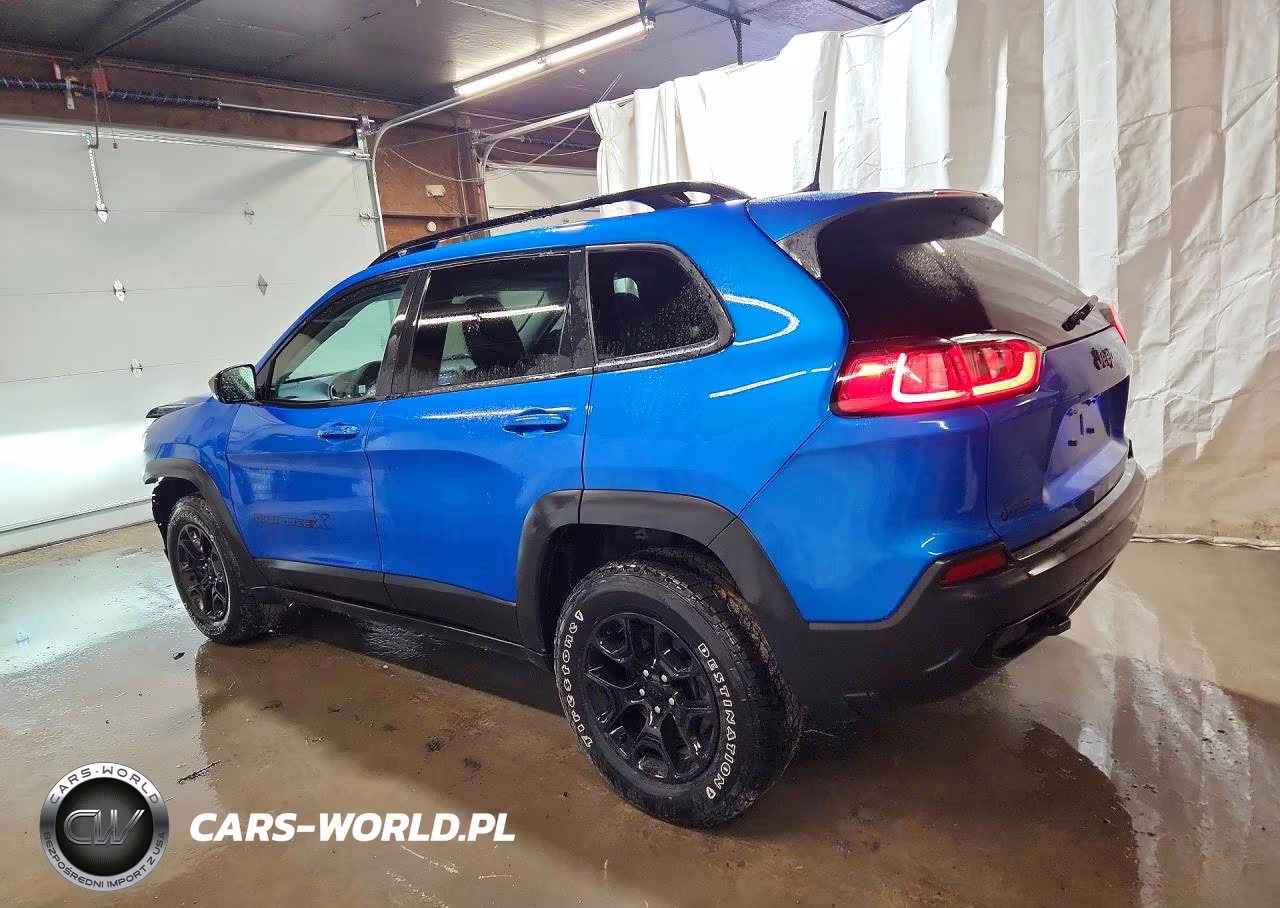 2022 Jeep Cherokee Latitude VIN:1C4PJMCX8ND539042 - 2