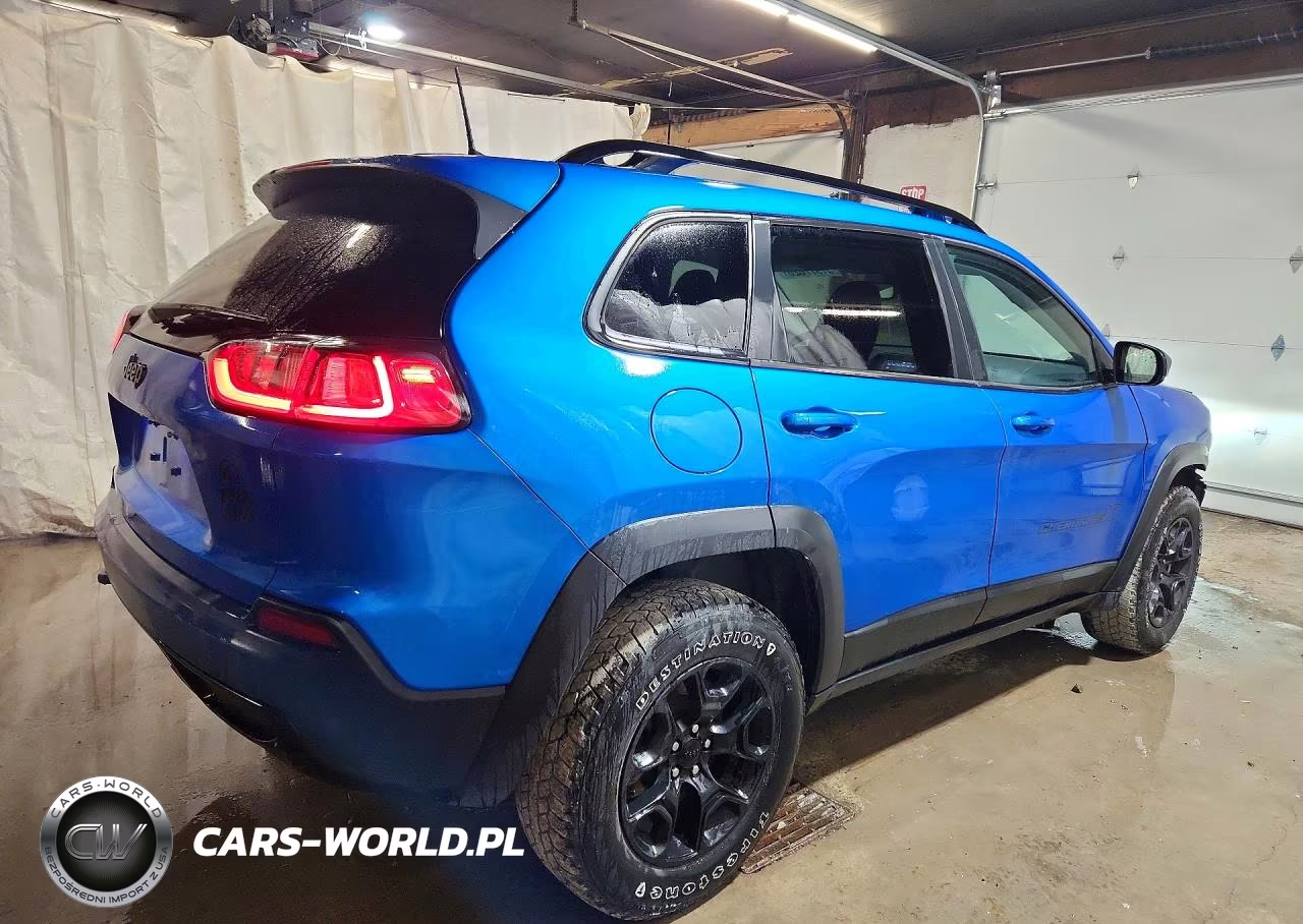 2022 Jeep Cherokee Latitude VIN:1C4PJMCX8ND539042 - 3