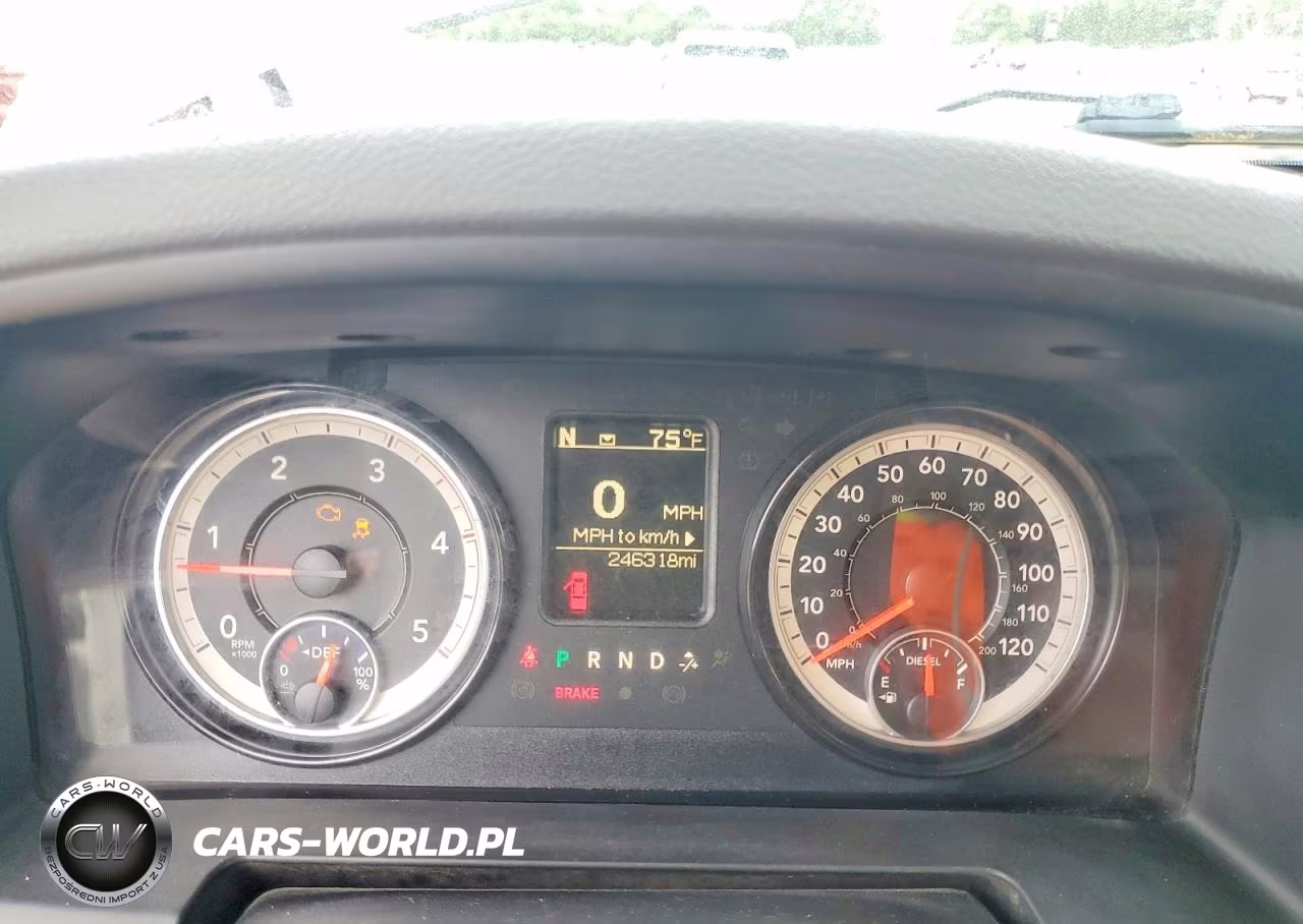 2018 Ram 2500 Slt VIN:3C6UR5DL8JG424782 - 9