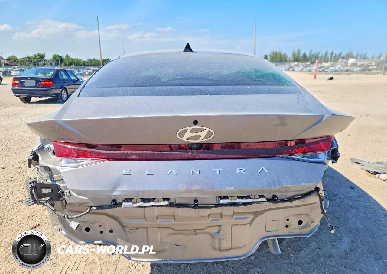 2024 Hyundai Elantra Sel VIN:KMHLM4DG8RU798359 - 6