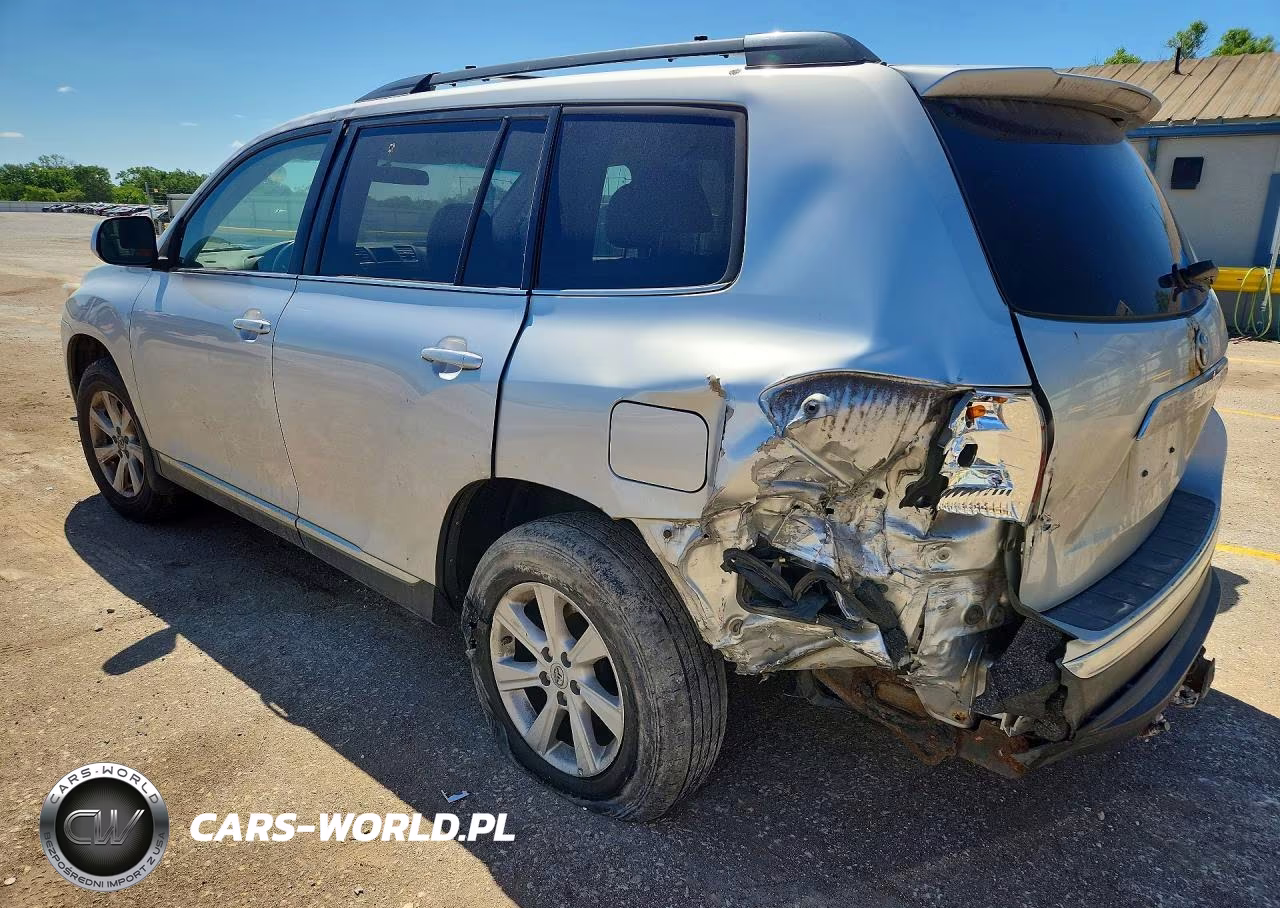 2012 Toyota Highlander Base VIN:5TDBK3EH7CS154113 - 2