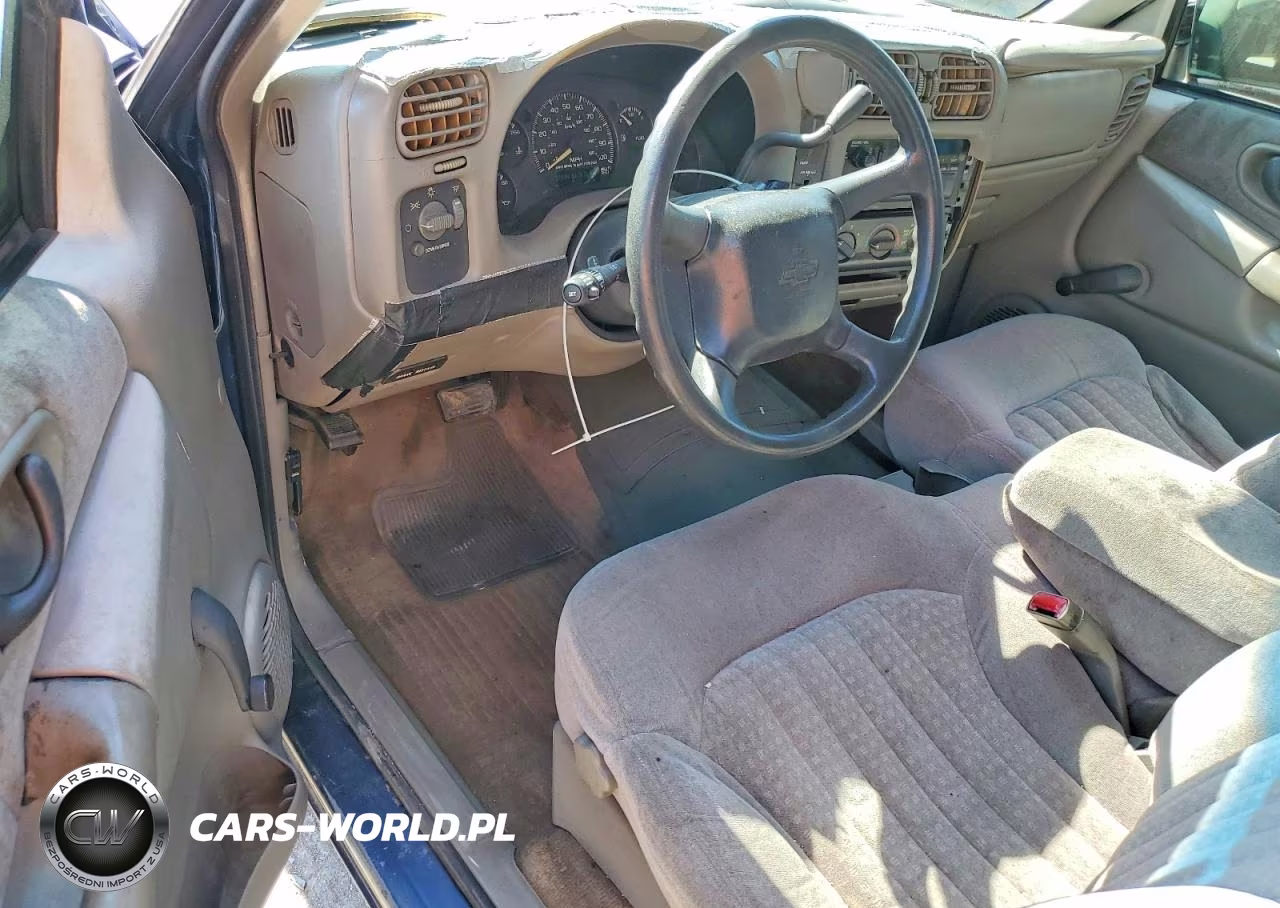 2000 Chevrolet S Truck S10 VIN:1GCCS1944Y8111814 - 8