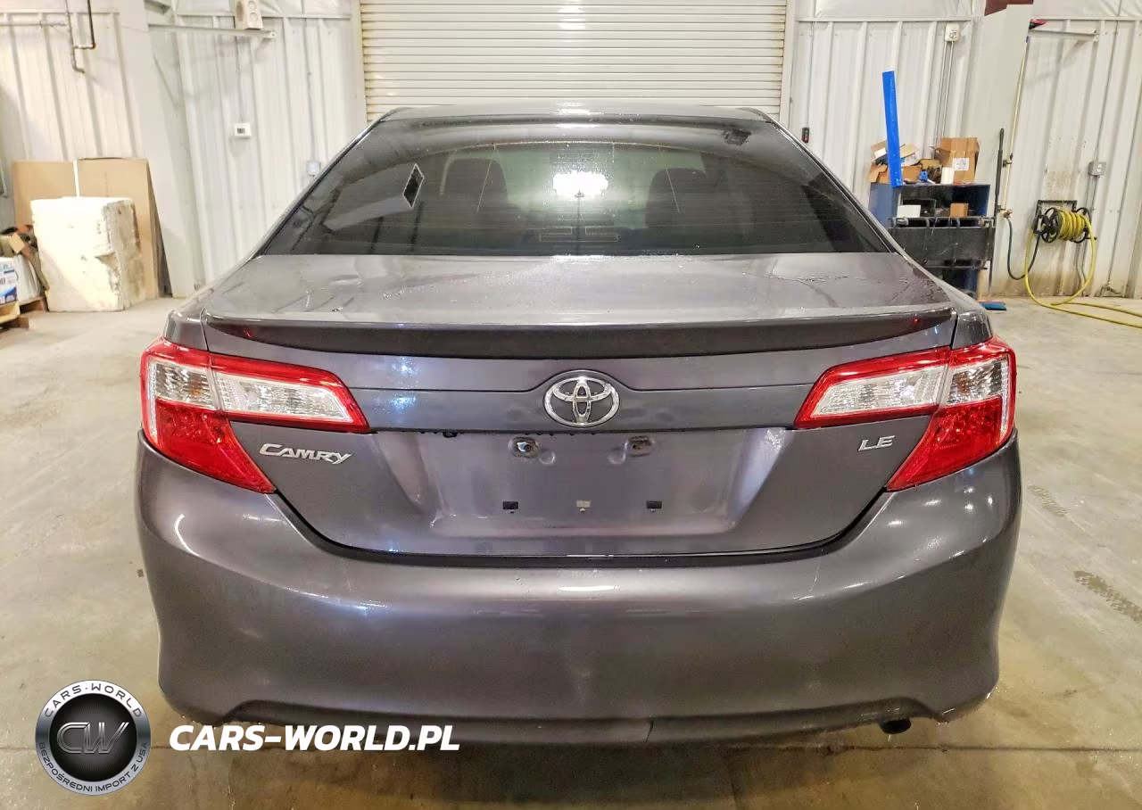 2014 Toyota Camry VIN:4T4BF1FK8ER374928 - 6