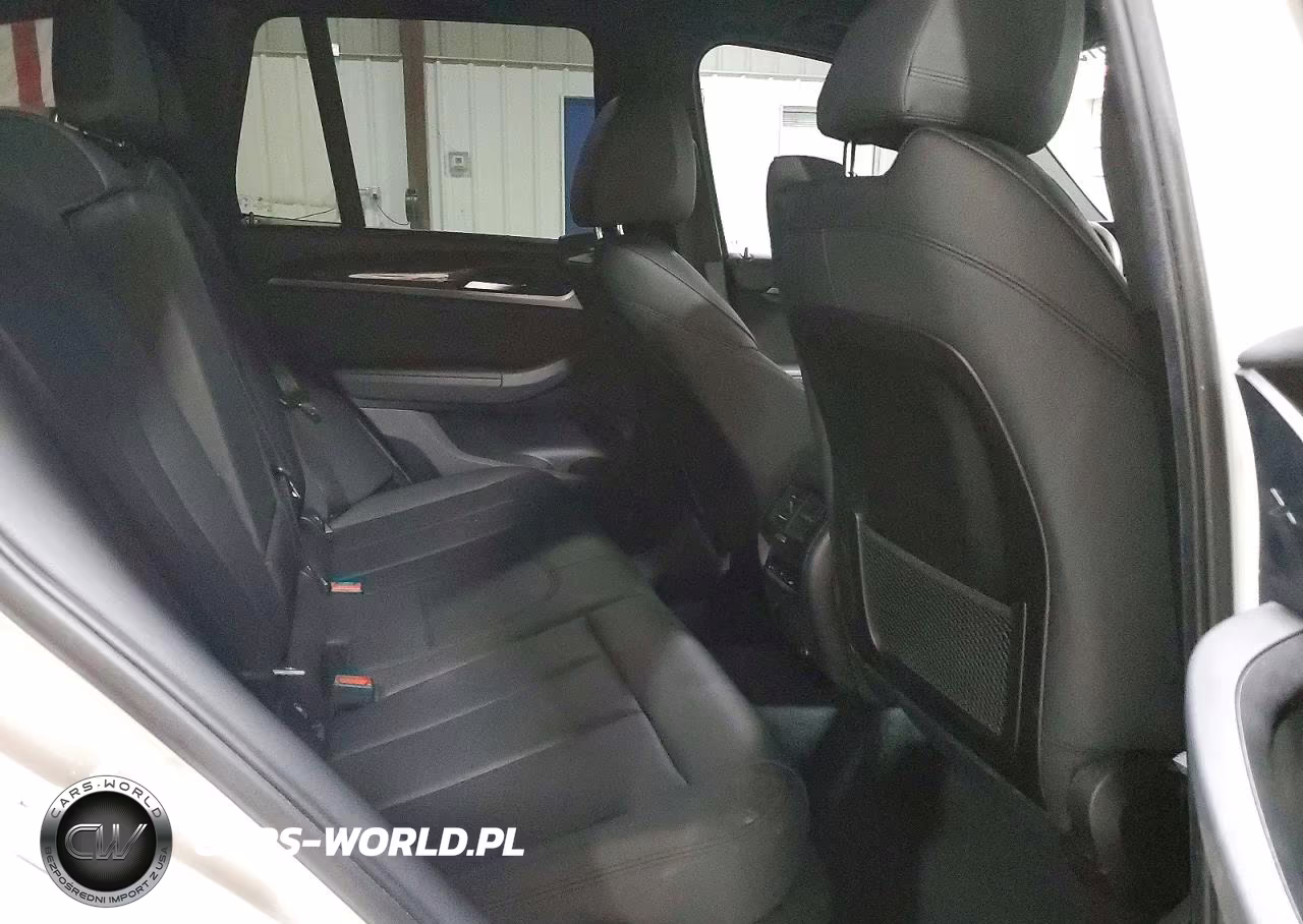 2018 BMW X3 xDrive30I VIN:5UXTR9C56JLD67811 - 11