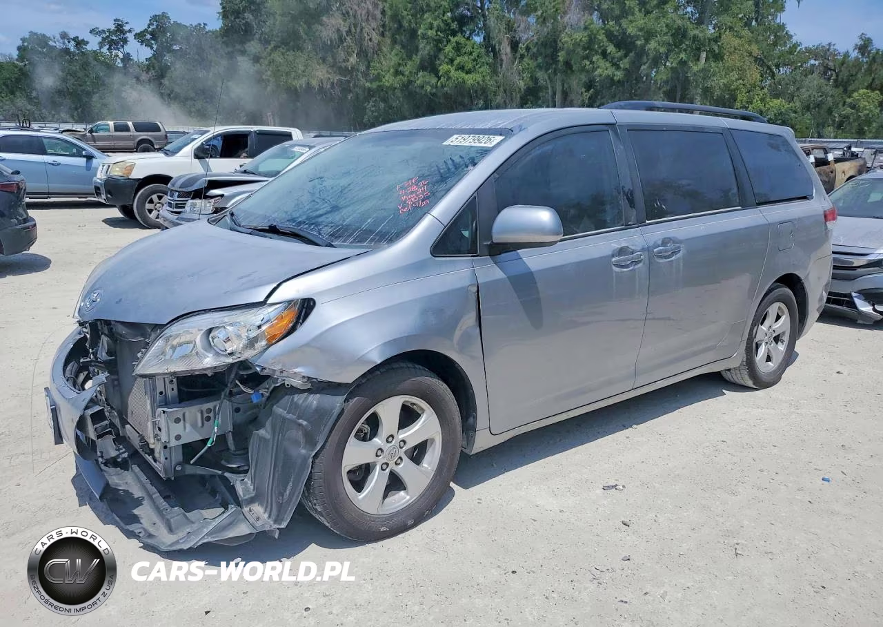 2012 Toyota Sienna Le
