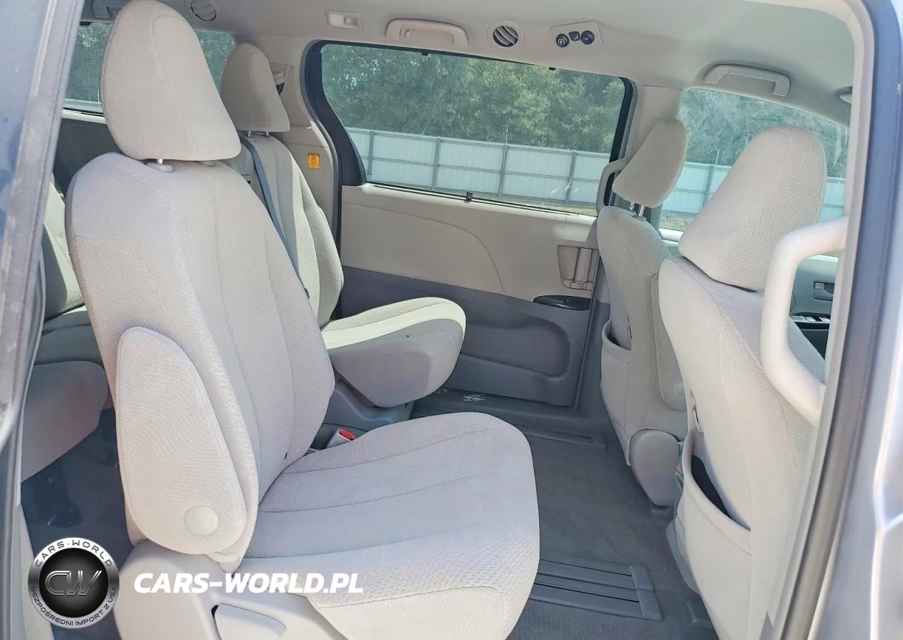 2012 Toyota Sienna Le VIN:5TDKK3DC5CS268035 - 11