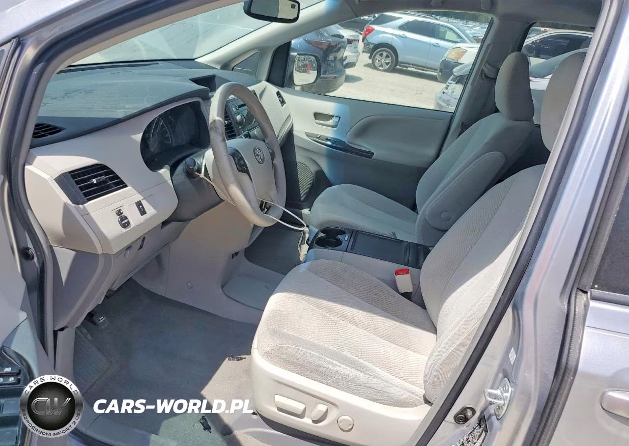 2012 Toyota Sienna Le VIN:5TDKK3DC5CS268035 - 7