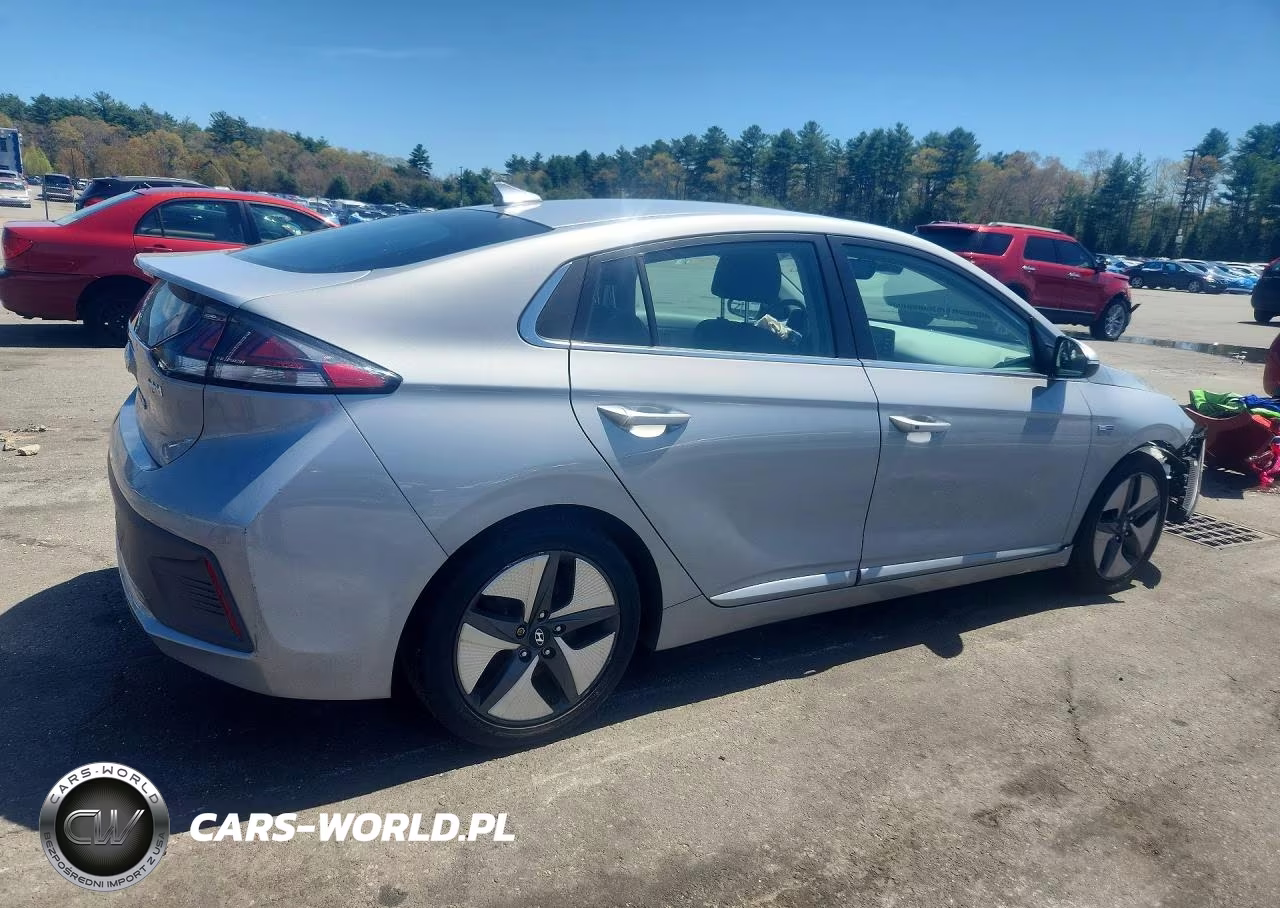 2020 Hyundai Ioniq Sel VIN:KMHC85LC9LU209724 - 3