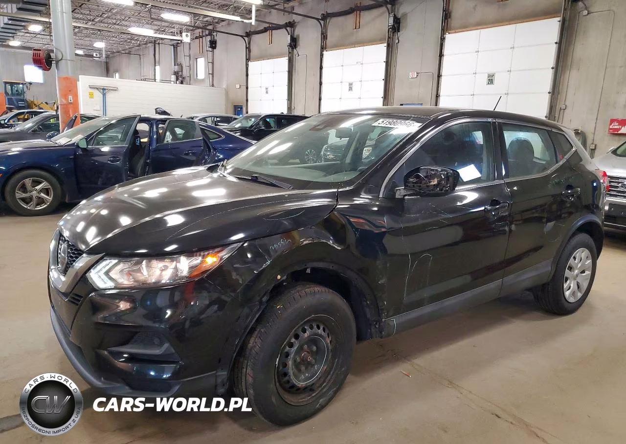 2020 Nissan Rogue Sport S