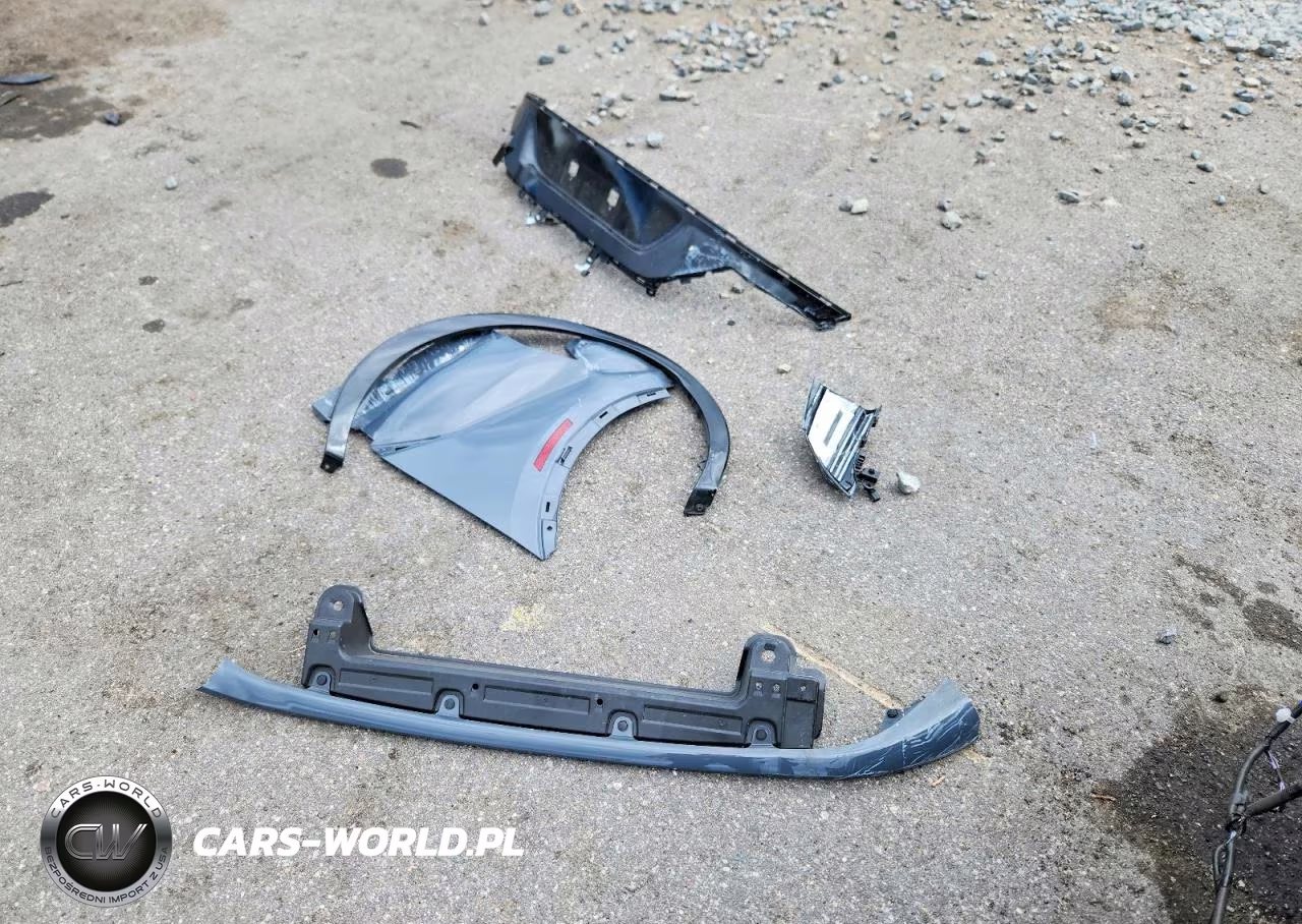 2024 Toyota Prius Prime Xse VIN:JTDACACUXR3037861 - 12