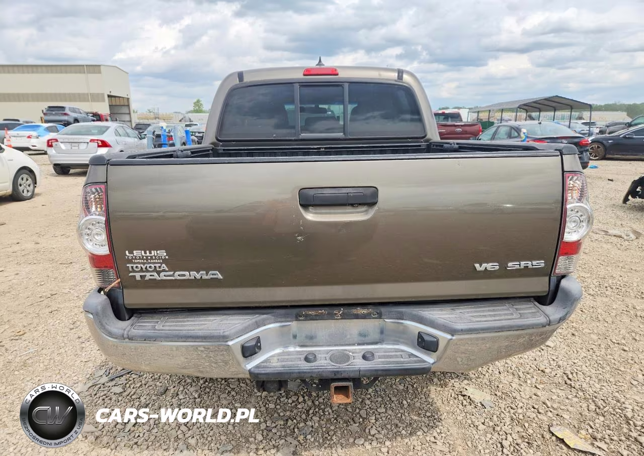 2014 Toyota Tacoma Double Cab VIN:3TMLU4EN4EM141834 - 6