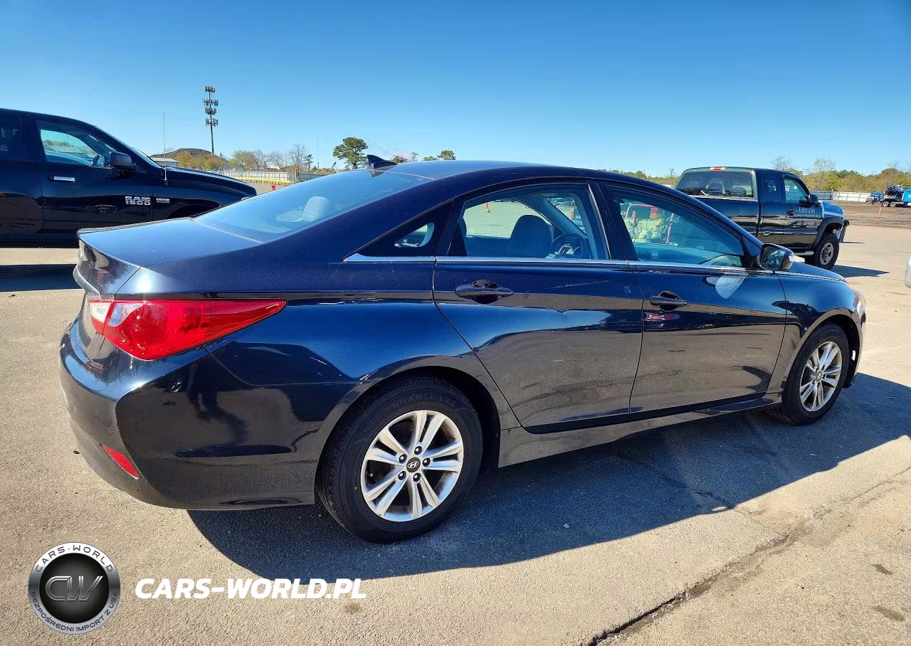 2014 Hyundai Sonata Gls VIN:5NPEB4AC0EH895810 - 3