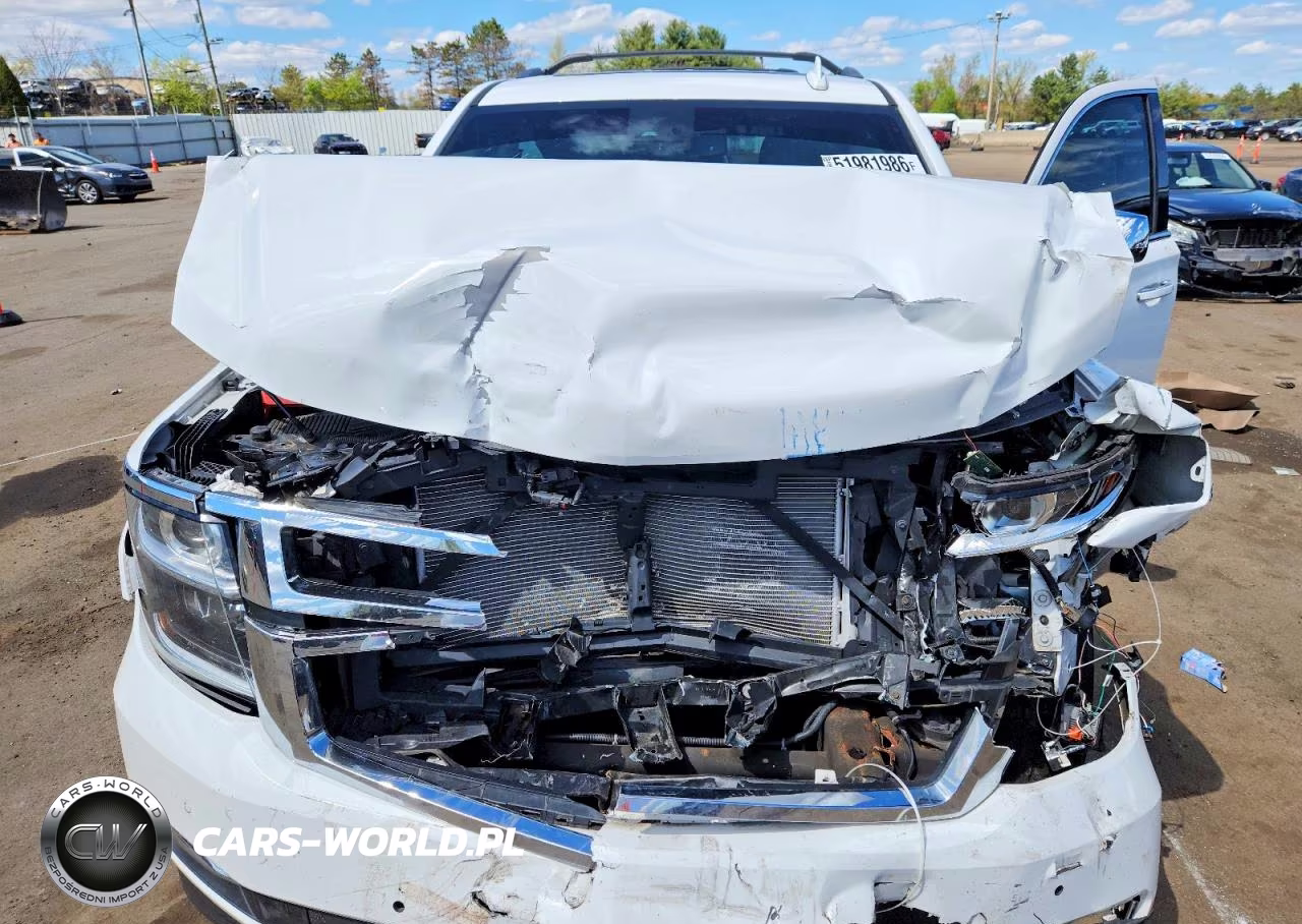 2017 Chevrolet Tahoe K1500 Premier VIN:1GNSKCKCXHR235595 - 12