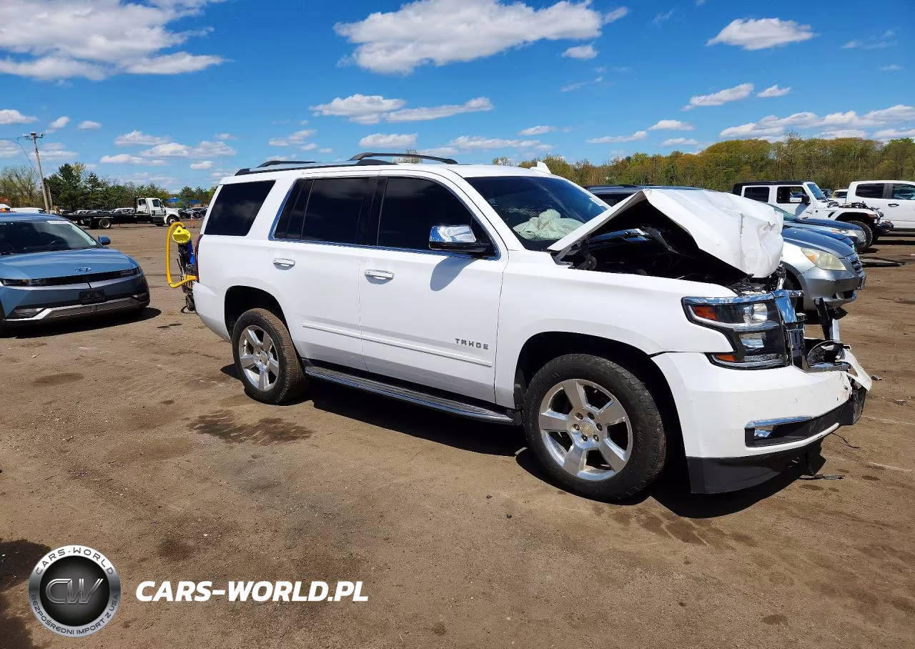 2017 Chevrolet Tahoe K1500 Premier VIN:1GNSKCKCXHR235595 - 4