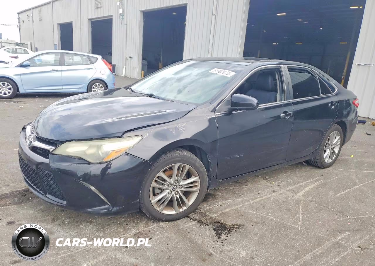 2015 Toyota Camry Se – zdjęcie 1 z 12