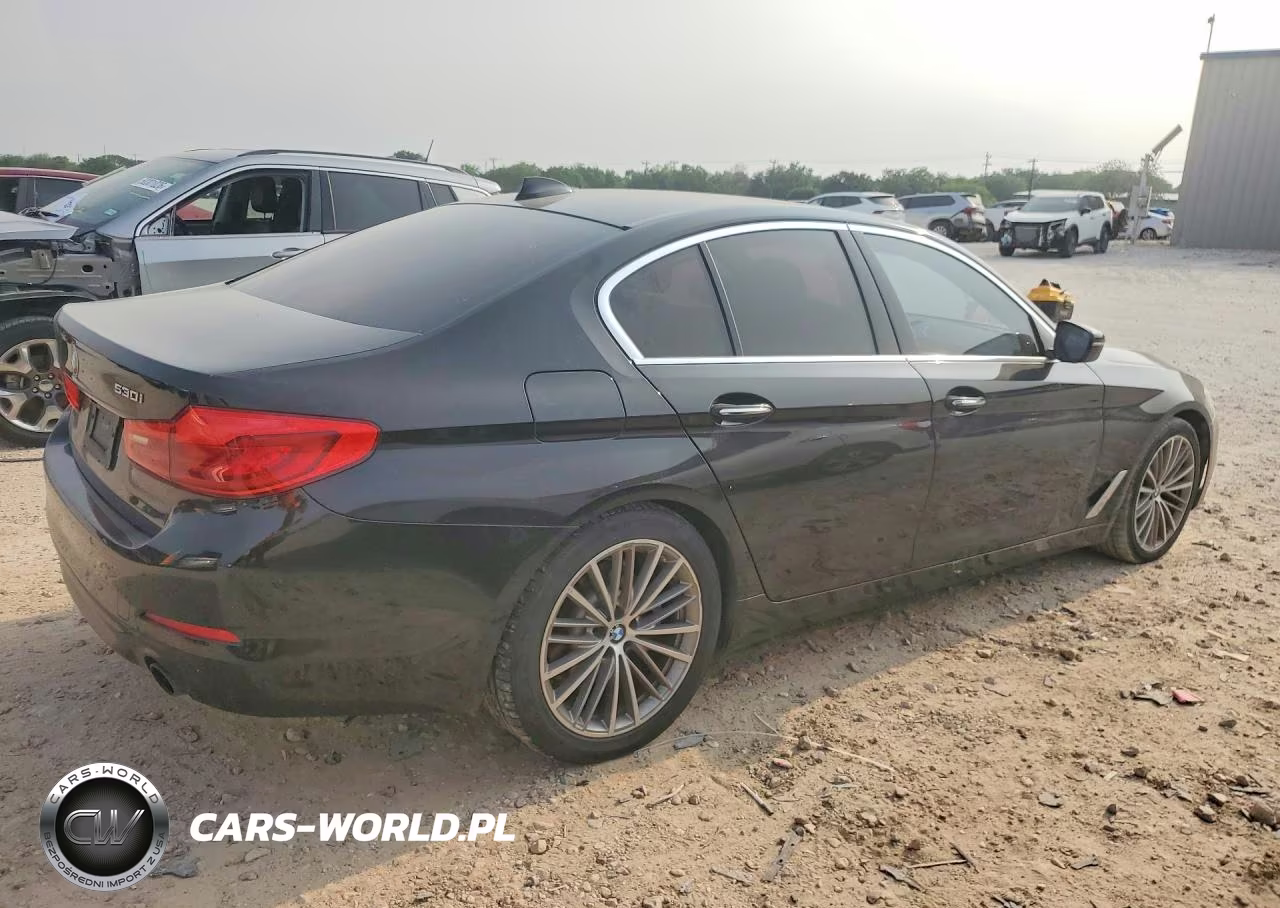 2018 BMW 530 I VIN:WBAJA5C55JWA37131 - 3
