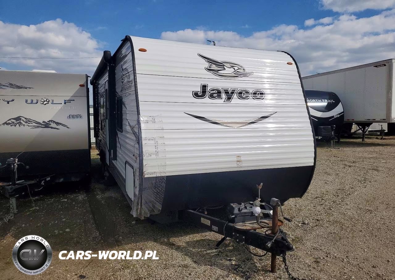 2018 Jayco Jay Flight Slx Camper VIN:1UJBJ0BN2J17V1580 - 9