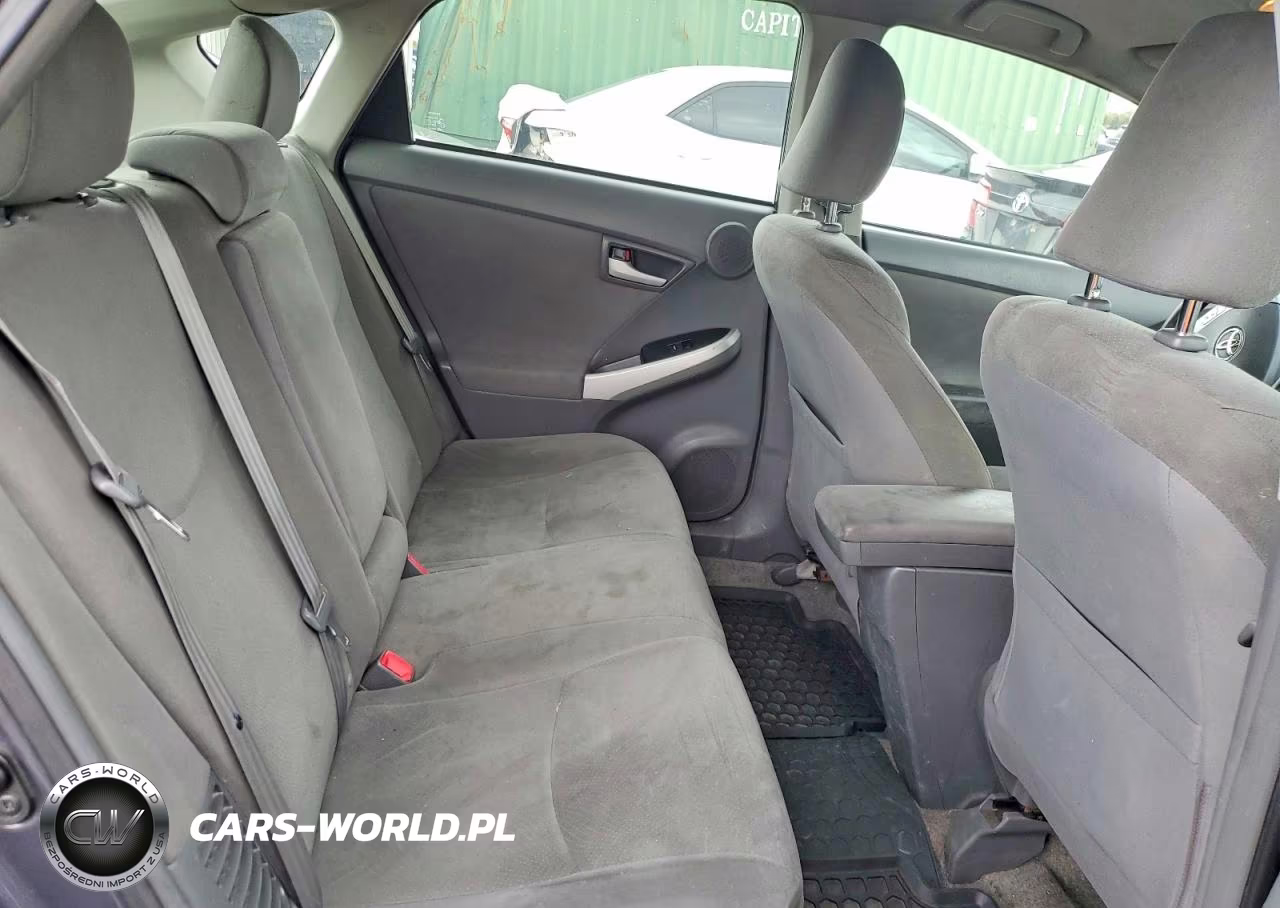 2011 Toyota Prius Three VIN:JTDKN3DU5B1402876 - 10